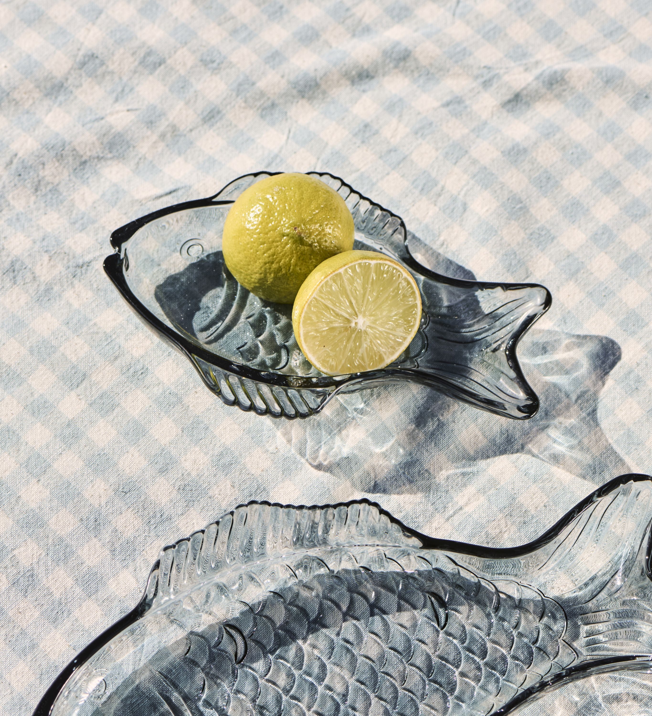 Ib Laursen Servierschale Ib Laursen Servierplatte Teller Schale L18,5cm Fisch Fischform Glas, Glas