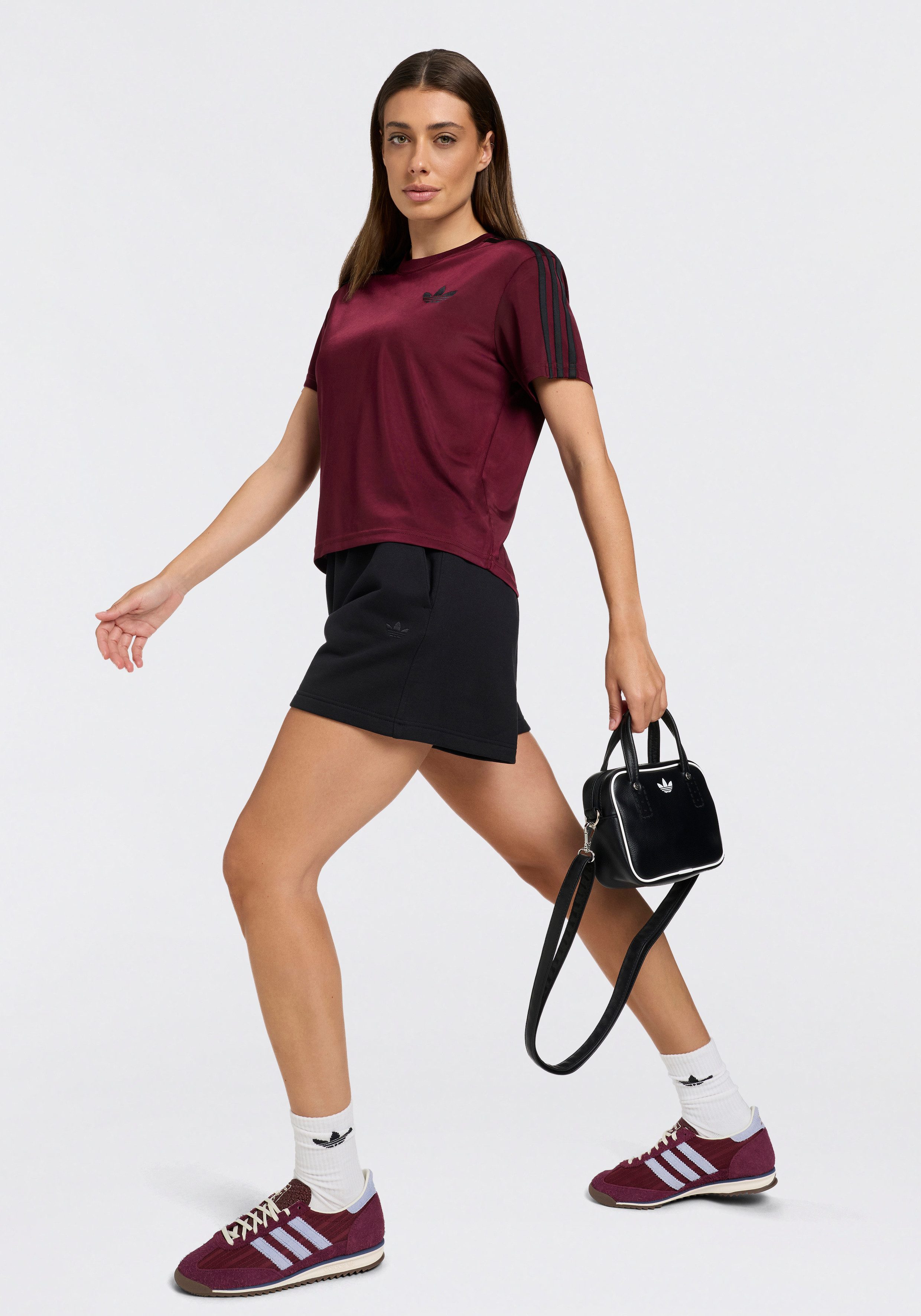 Zum Outfit 10