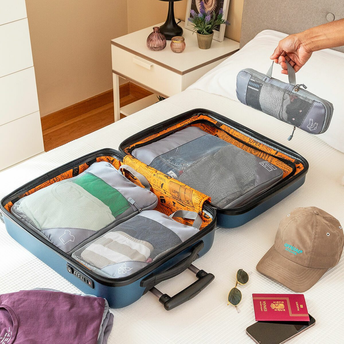InnovaGoods Trolley Gepäck-Organisationstaschen mit Kompressionsfunktion Compakube 4-teili