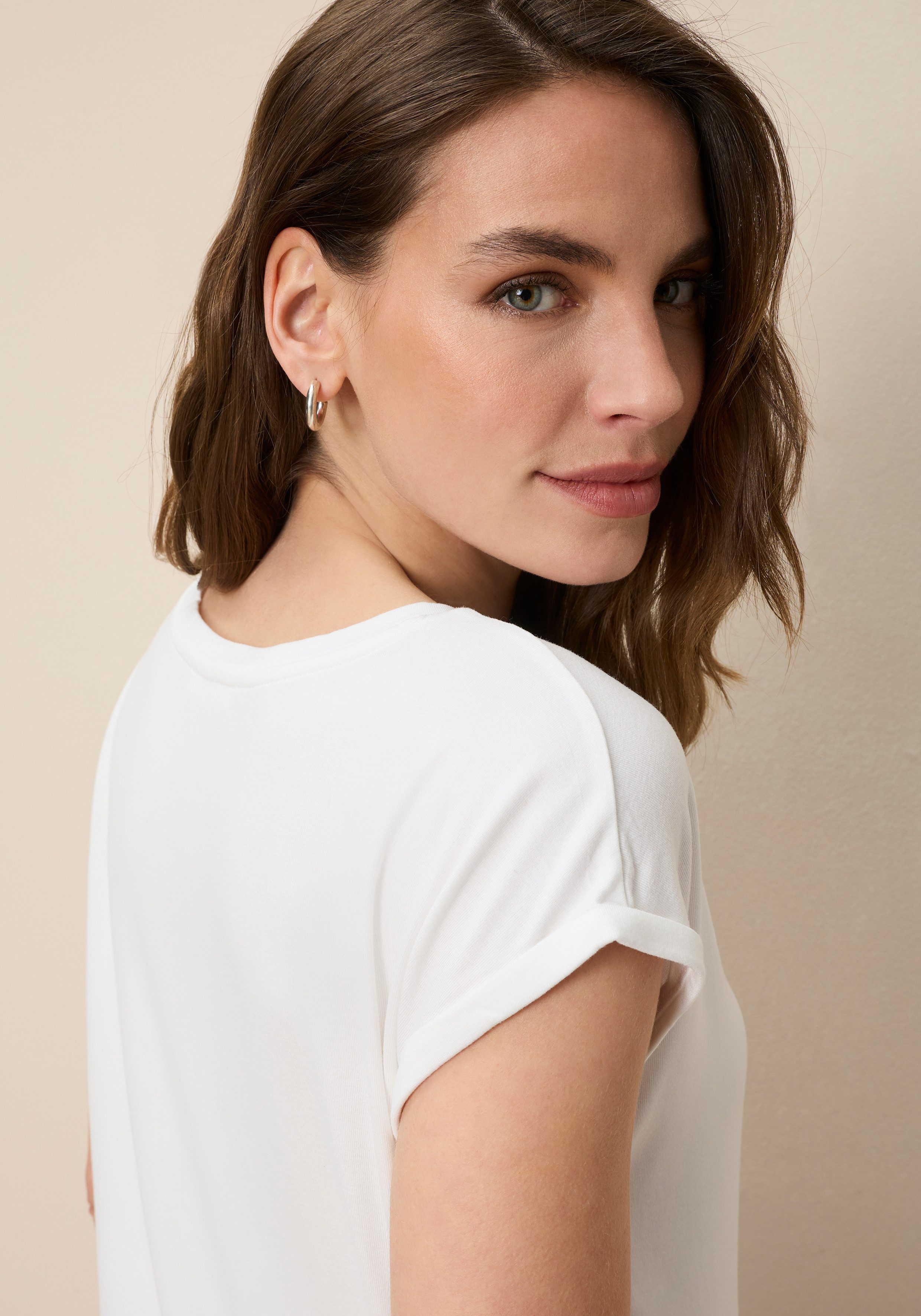 Tamaris T-Shirt Regular Fit, mit überlappenden Schultern, Kurzarm mit Aufsc günstig online kaufen