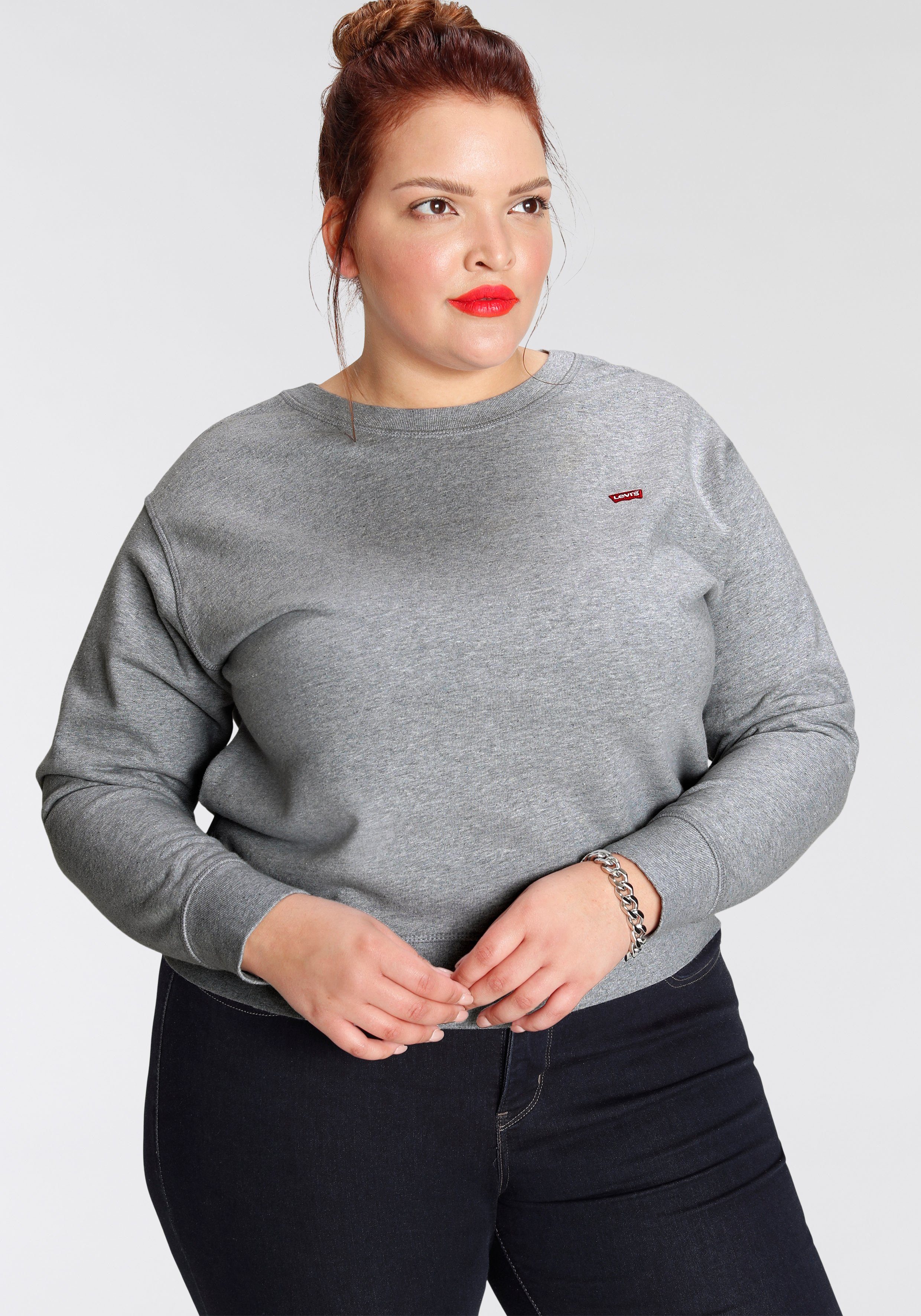 Levi's® Plus Sweatshirt Standard Crew mit kleiner Logostickerei