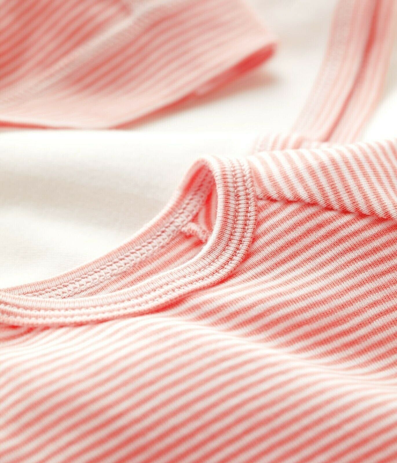 Petit Bateau Strampler, 3-teiliges & Mütze Petit aus Geschenkset Baumwolle Jäckchen und Decke) Bio (Strampler, Bateau rosa Mütze