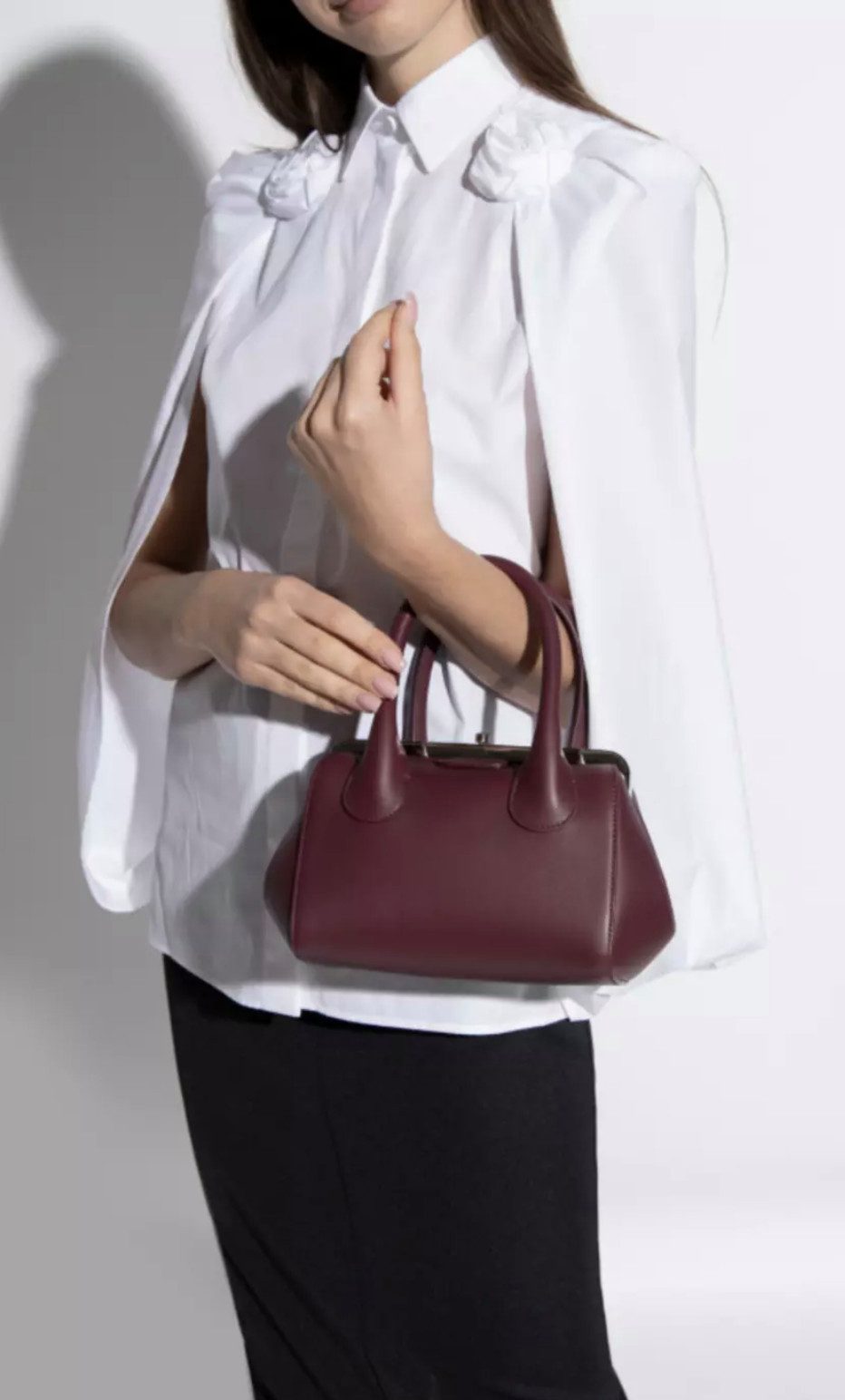 Chloé Umhängetasche Joyce Mini Frame Schultertasche Leder Tasche, Rahmenverschluss mit Push-Lock-System, Kalbsleder