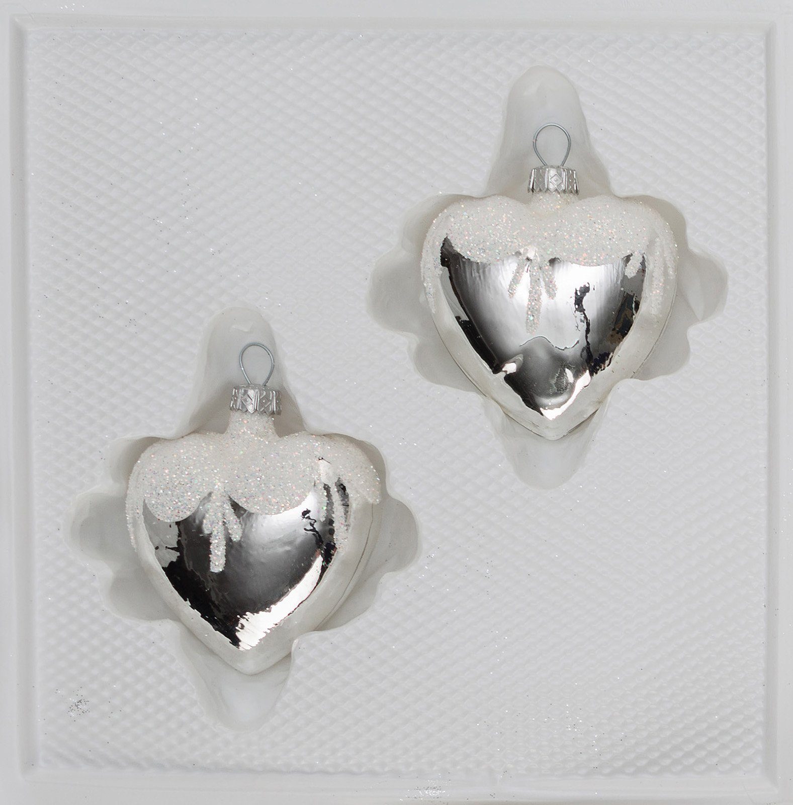 Christbaumschmuck 2 tlg. Glas-Herzen Set in Hochglanz Vintage Silver