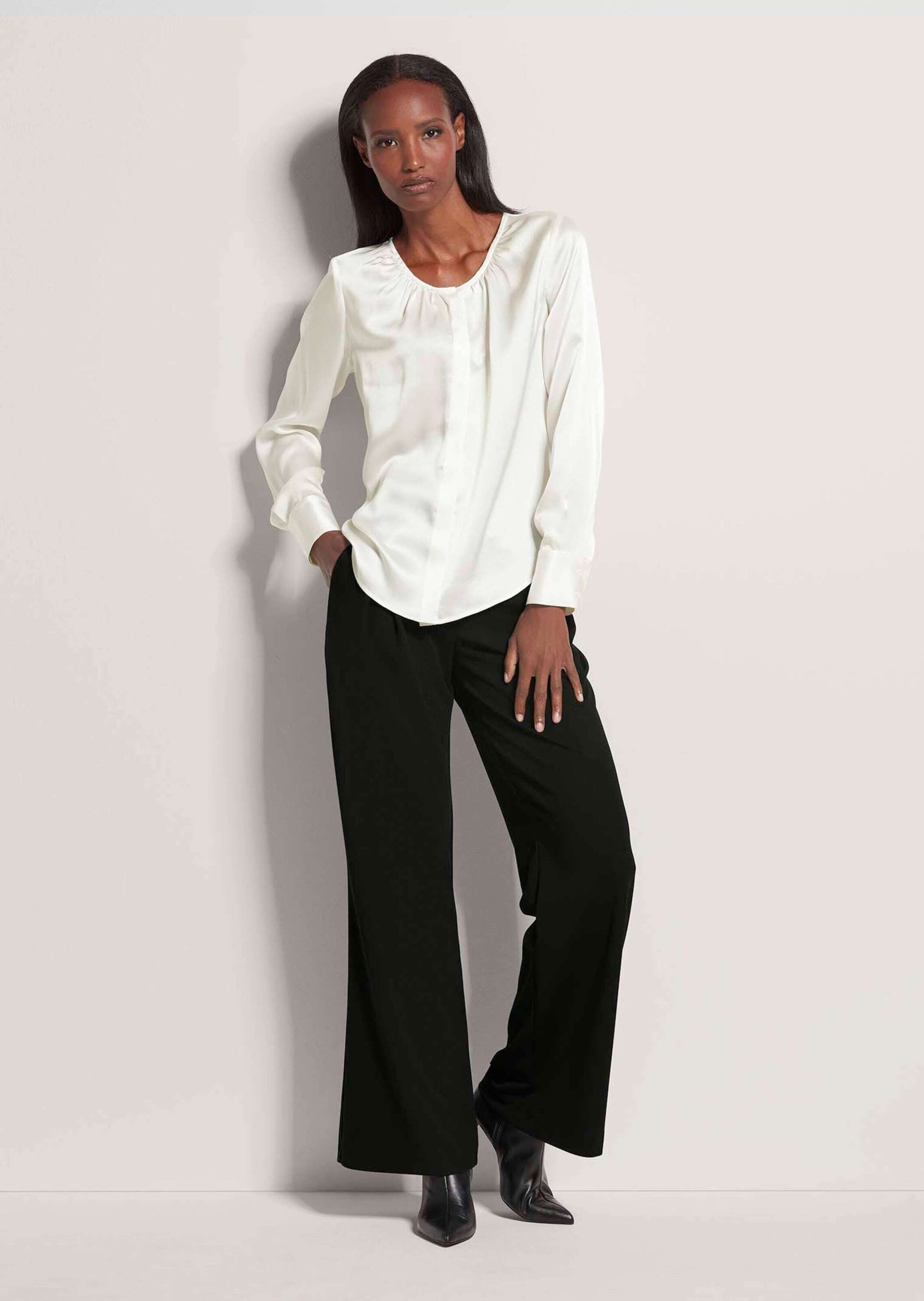 MADELEINE Langarmbluse Elegante Seidenbluse mit verdeckter Knopfleiste günstig online kaufen