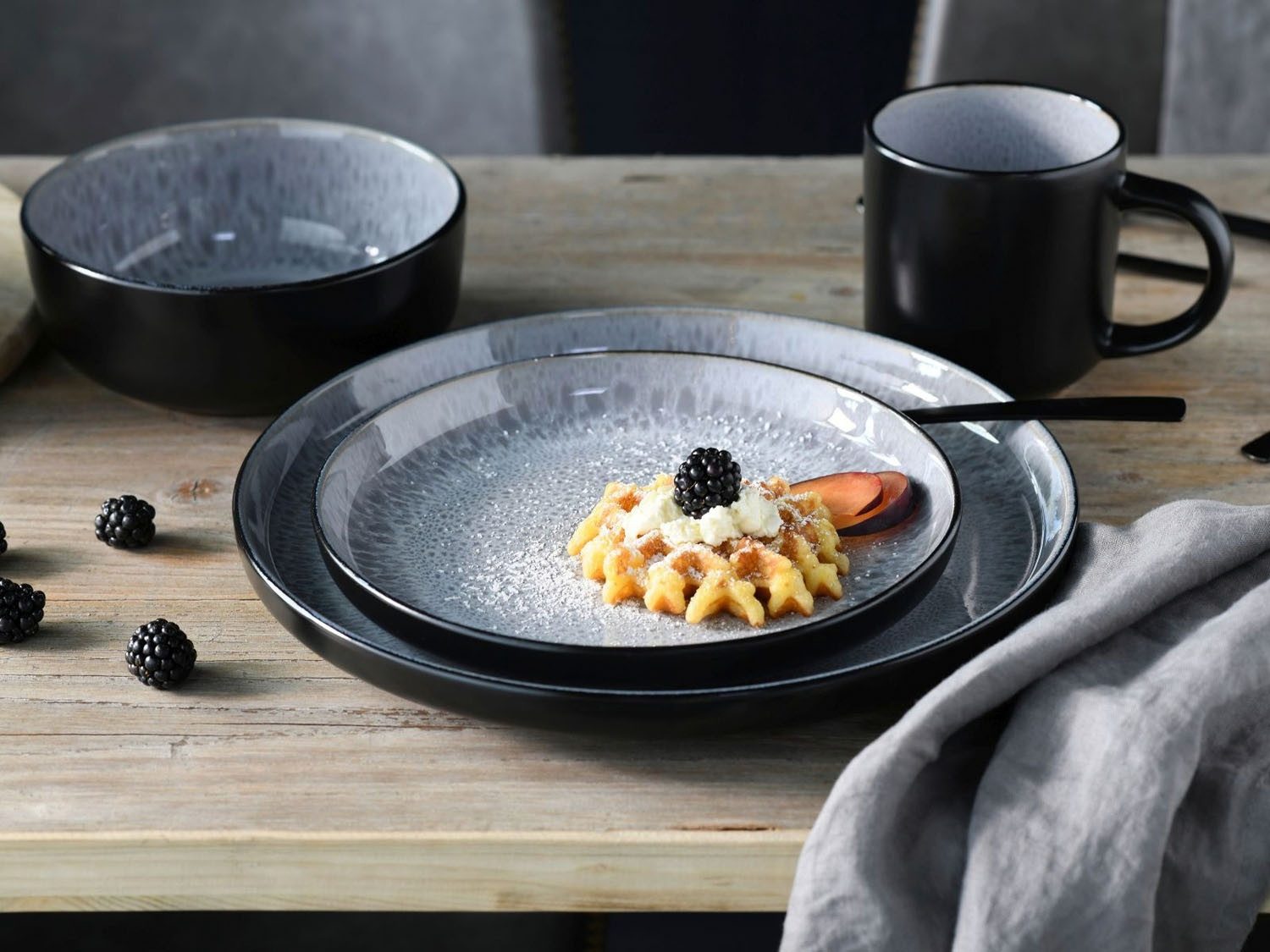 CreaTable Kombiservice NORDIC FJORD, Grau, Schwarz, mit Reaktivglasur, (16-tlg), 4 Personen, Steinzeug, Spülmaschinengeeignet, Mikrowellengeeignet