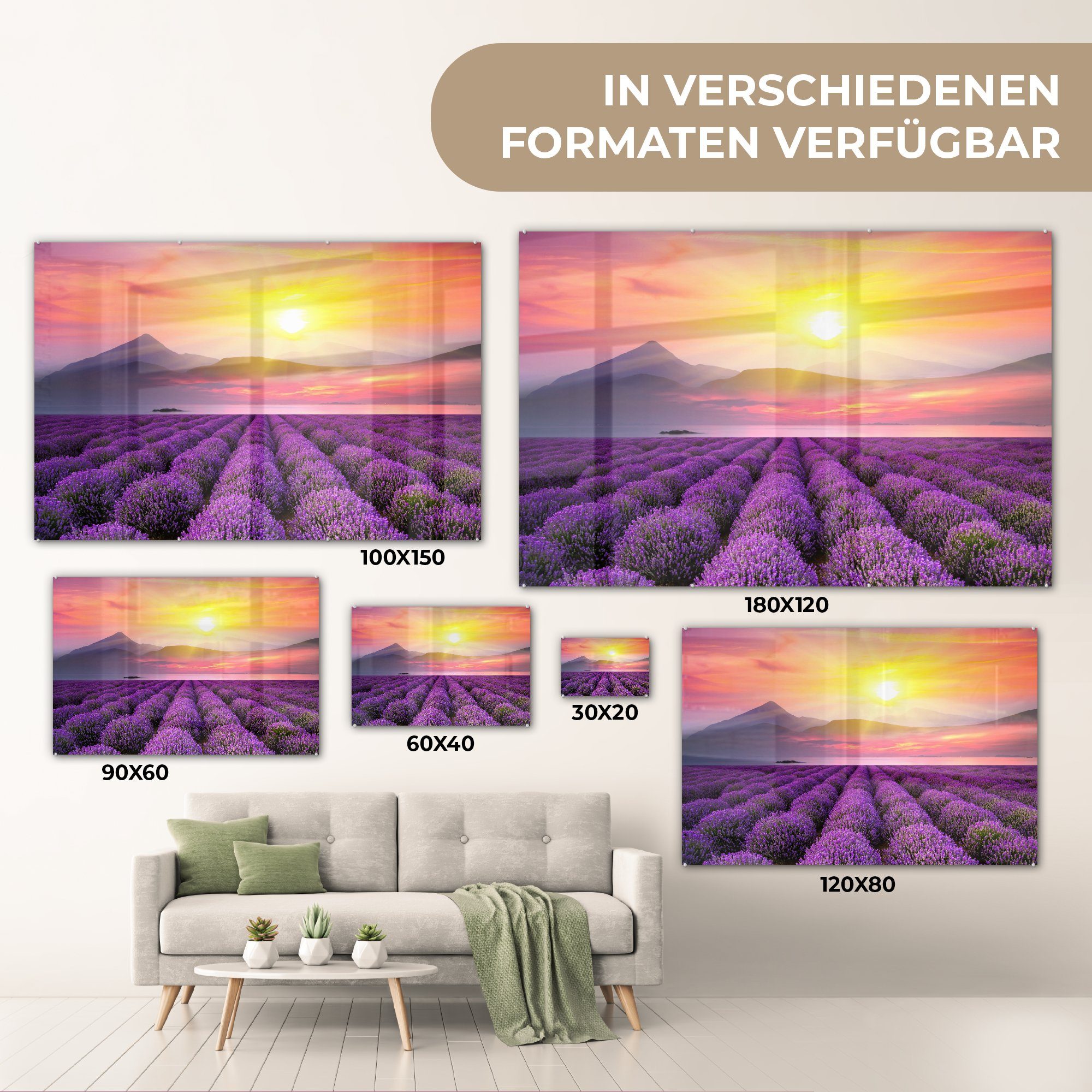 St), Bergen & im Hintergrund, Schlafzimmer Acrylglasbild Lavendelfeld Ein MuchoWow Acrylglasbilder mit (1 Wohnzimmer