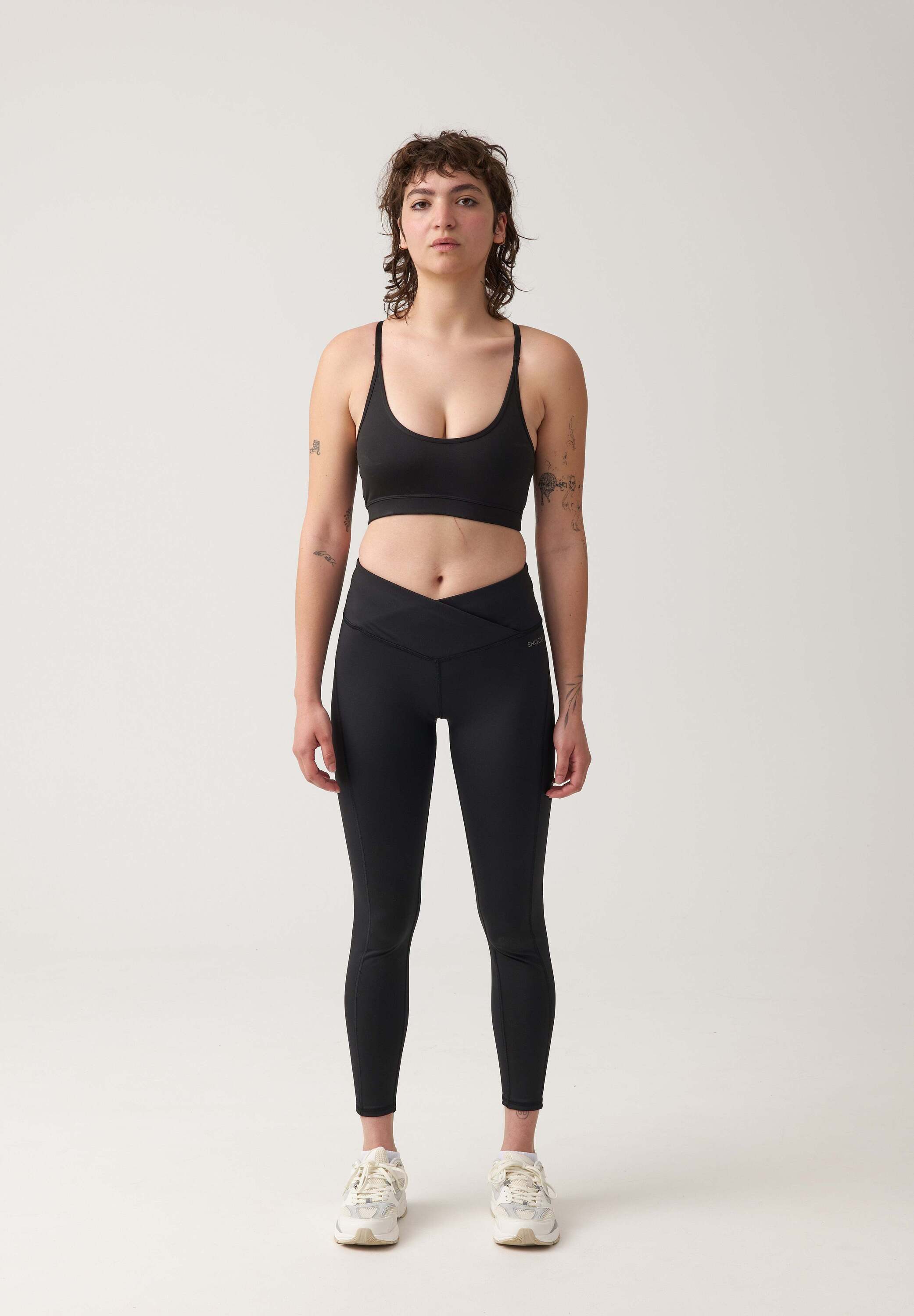 SNOCKS Highwaist Leggings Sporttights mit V günstig online kaufen
