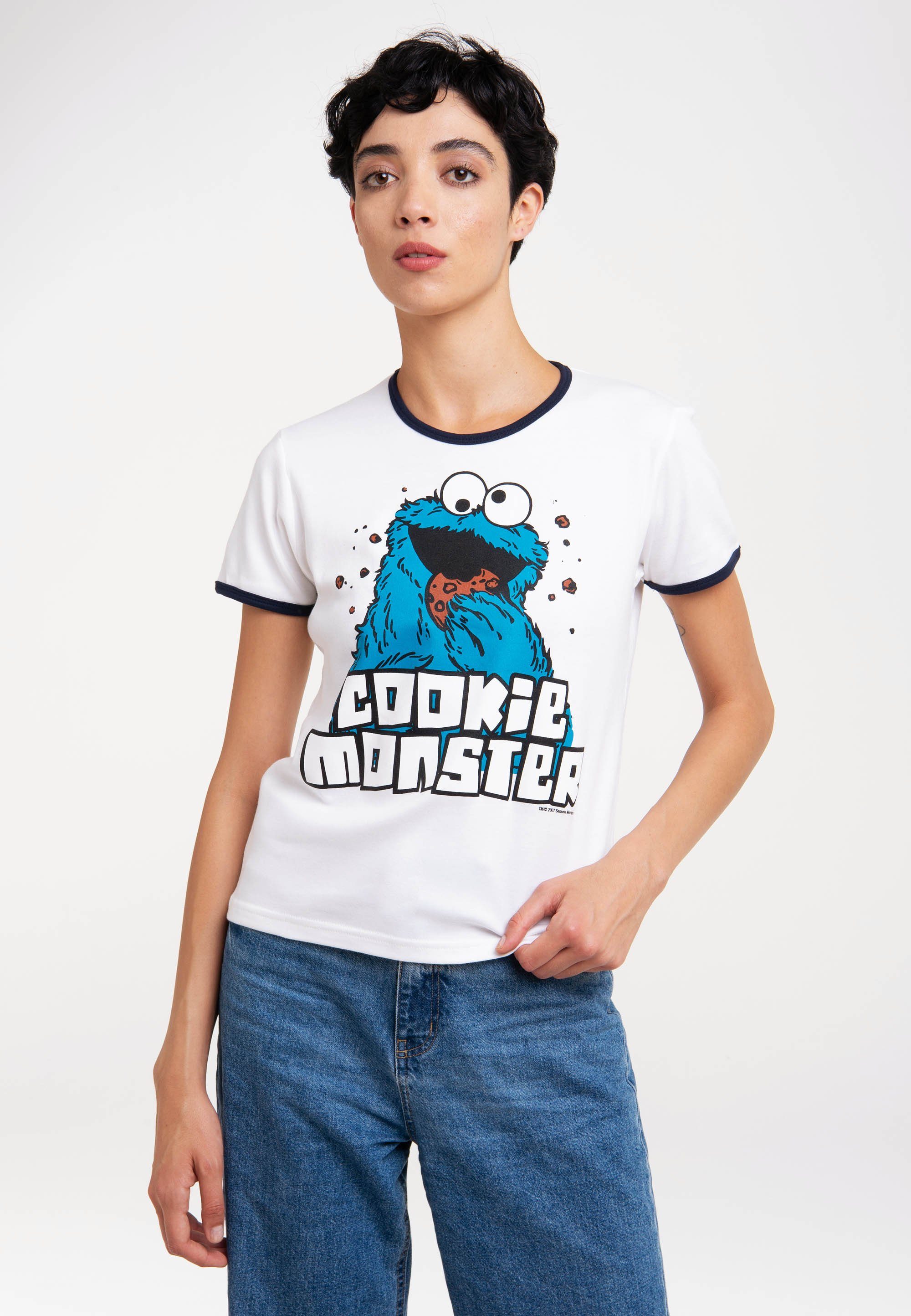 Print dunkelblau mit lizenziertem Krümelmonster - LOGOSHIRT T-Shirt weiß, Sesamstrasse