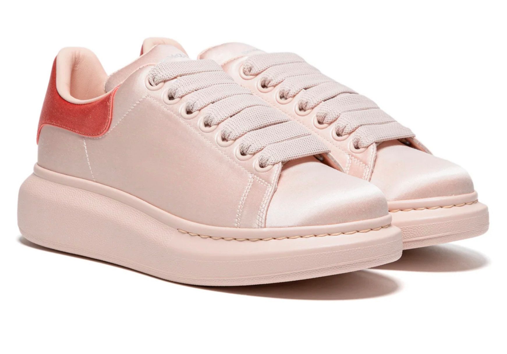 ALEXANDER MCQUEEN Oversized Seide Satin Sneaker Sneaker aus Leder mit auffälligem Seidenfinish