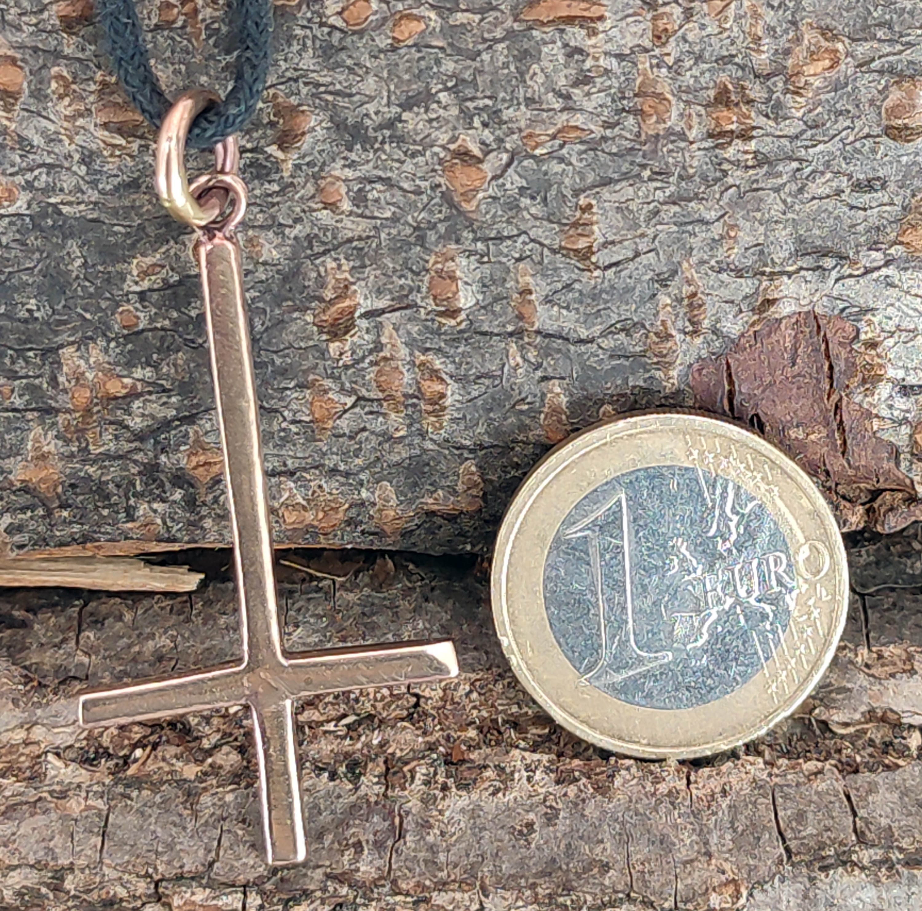 Kiss of Leather Kettenanhänger umgedrehtes Kreuz Magie Satan Satanist Lucifer Hexe Bronze Anhänger