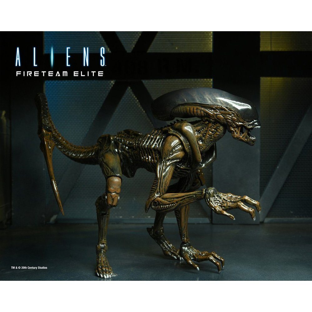 NECA Actionfigur Ultimate Runner Alien - Alien Fireteam Elite