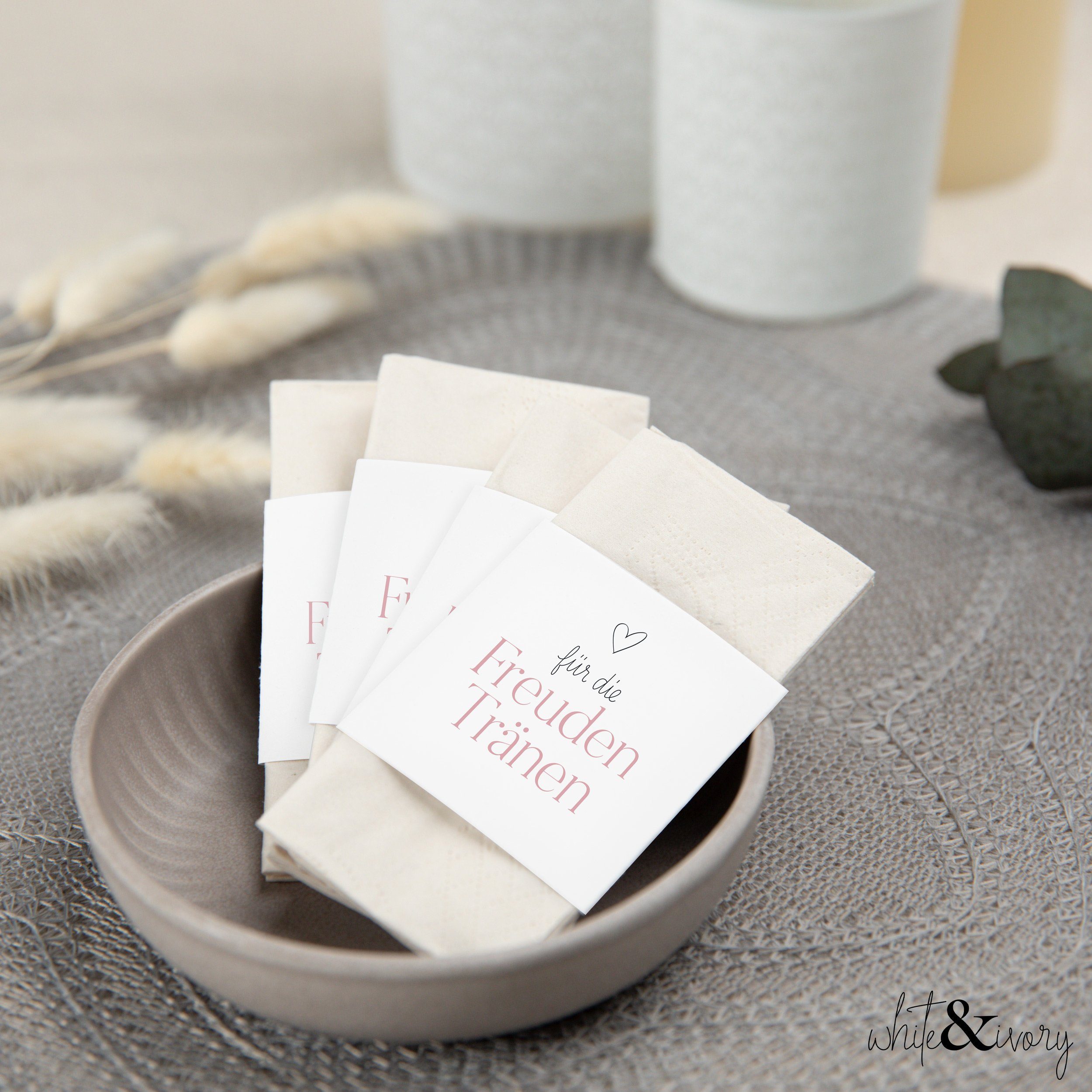 white & ivory Papierdekoration Freudentränen Banderole, herz rosa, 50 Stück, aus recyceltem Papier – Bild 5 von 5