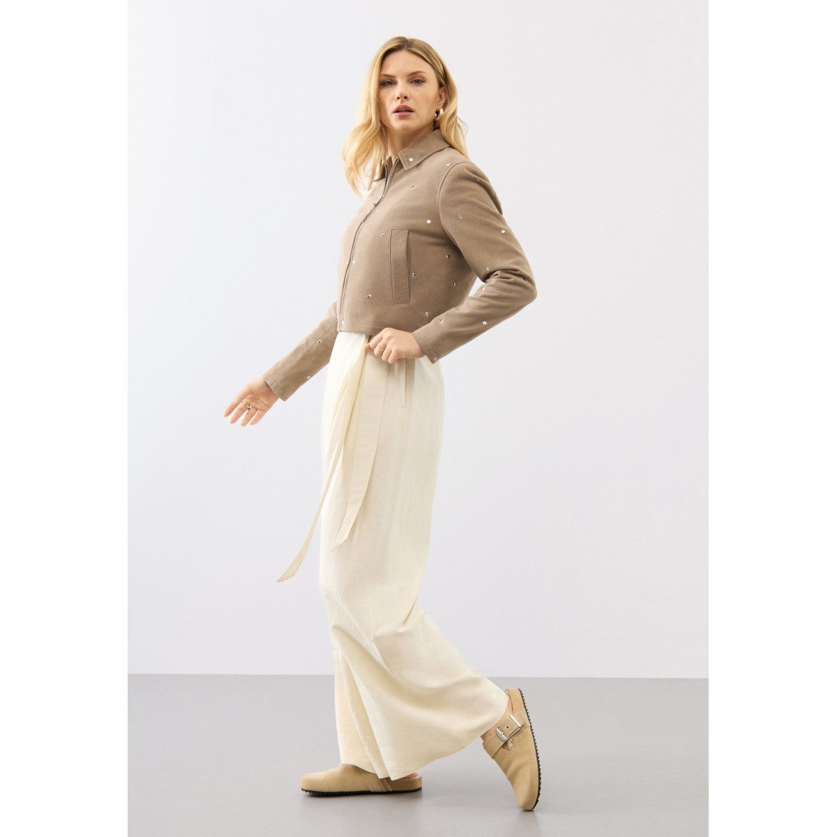 Bolongaro Trevor Lederjacke Hallie Stud Damen Bomberjacke, Freizeitjacke, Blazer, Pufferjacke, Übergangsjacke