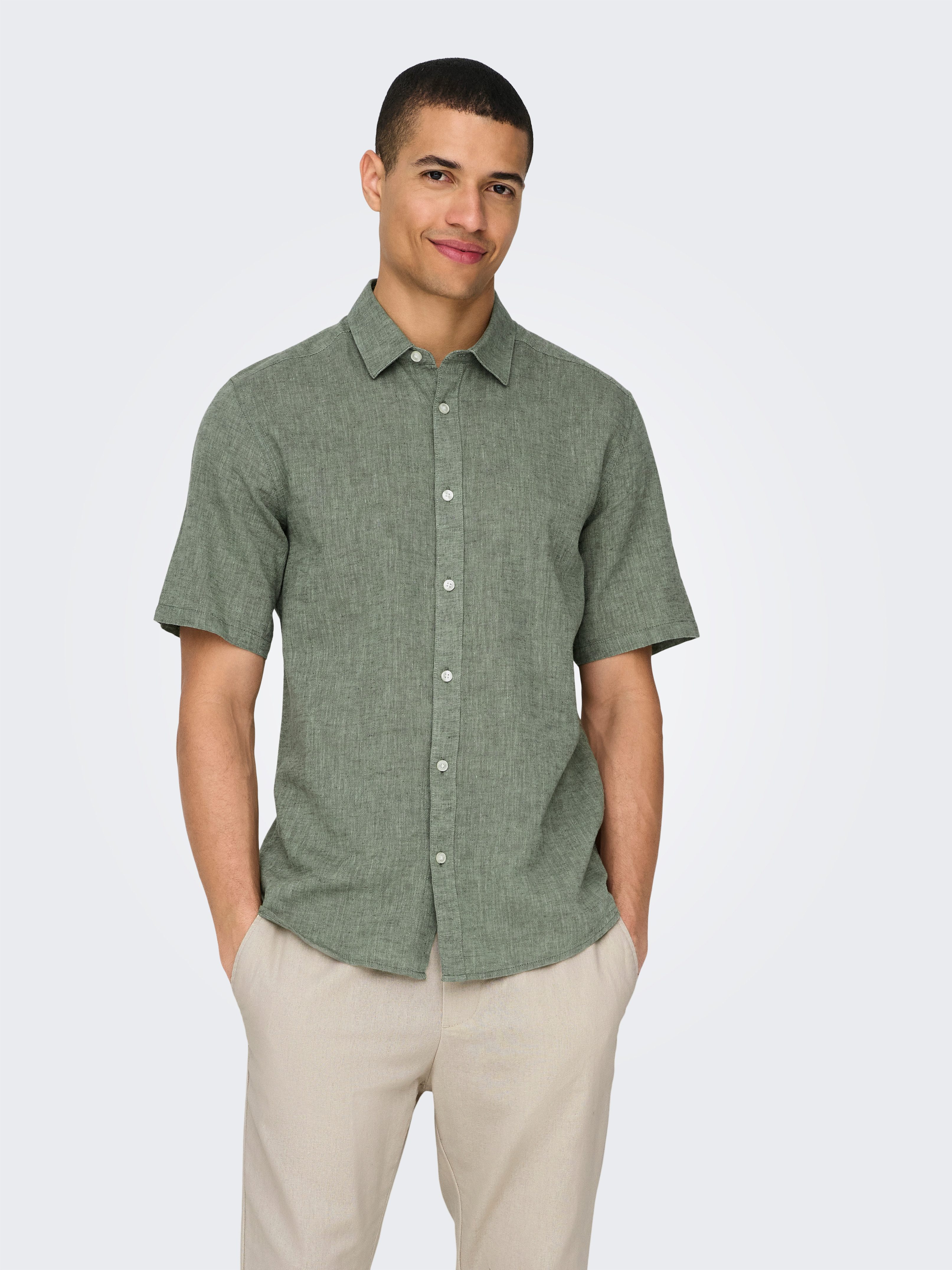 ONLY & SONS Kurzarmhemd ONSCAIDEN SS SOLID LINEN SHIRT NOOS Baumwollmischung mit Leinen, slim fit