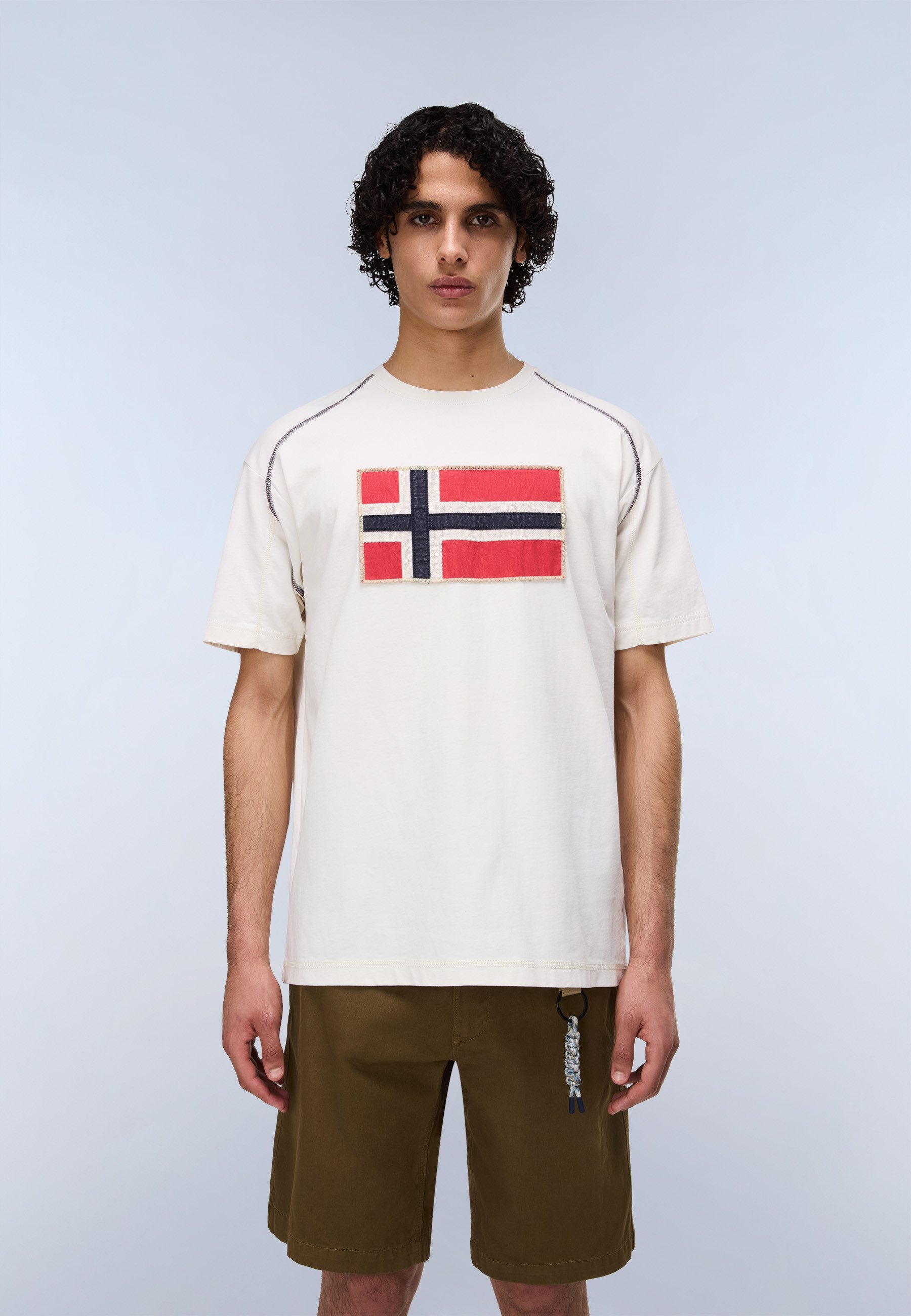 Napapijri T-Shirt Kurzarm, mit Rundhalsausschnitt, aus Baumwolle, gerader Abschluss