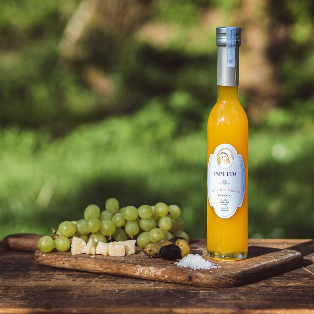 Inpetto Essigspender Inpetto Aceto Balsamico Essig di Mango Essig mit Mango (250ml)