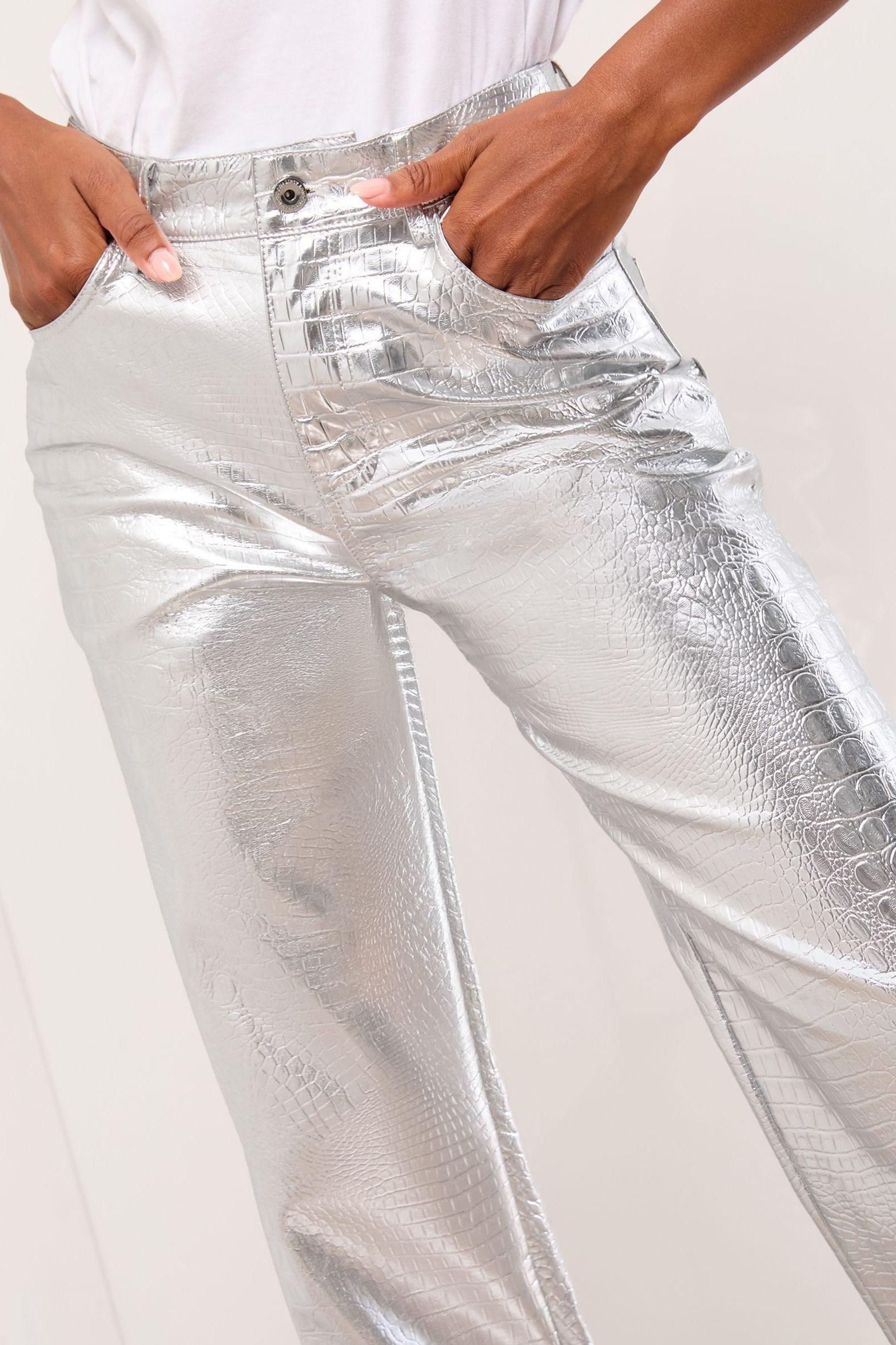 LIPSY Palazzohose Lipsy Hose mit weitem Bein und Biesen, Petite (1-tlg)