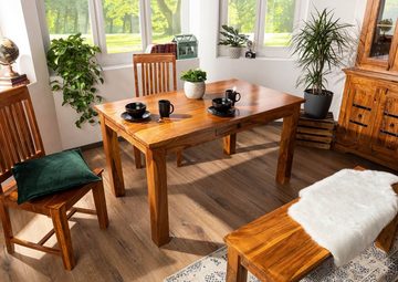 Massivmoebel24 Esstisch OXFORD (Stilvoller Esstisch für 6 Personen im Landhausstil, in braun lackiert 120x85x76 Akazie), hochwertiges Edelholz;authentische Holzadern;aufwendige Schnitzereien und Verzierungen;