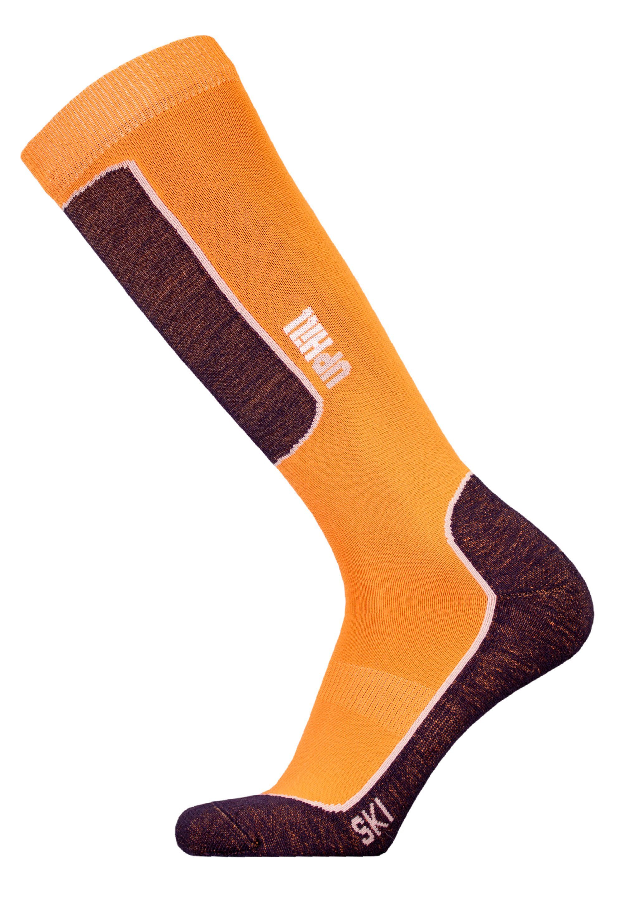 UphillSport Socken HALLA (1-Paar) mit atmungsaktiver Funktion orange