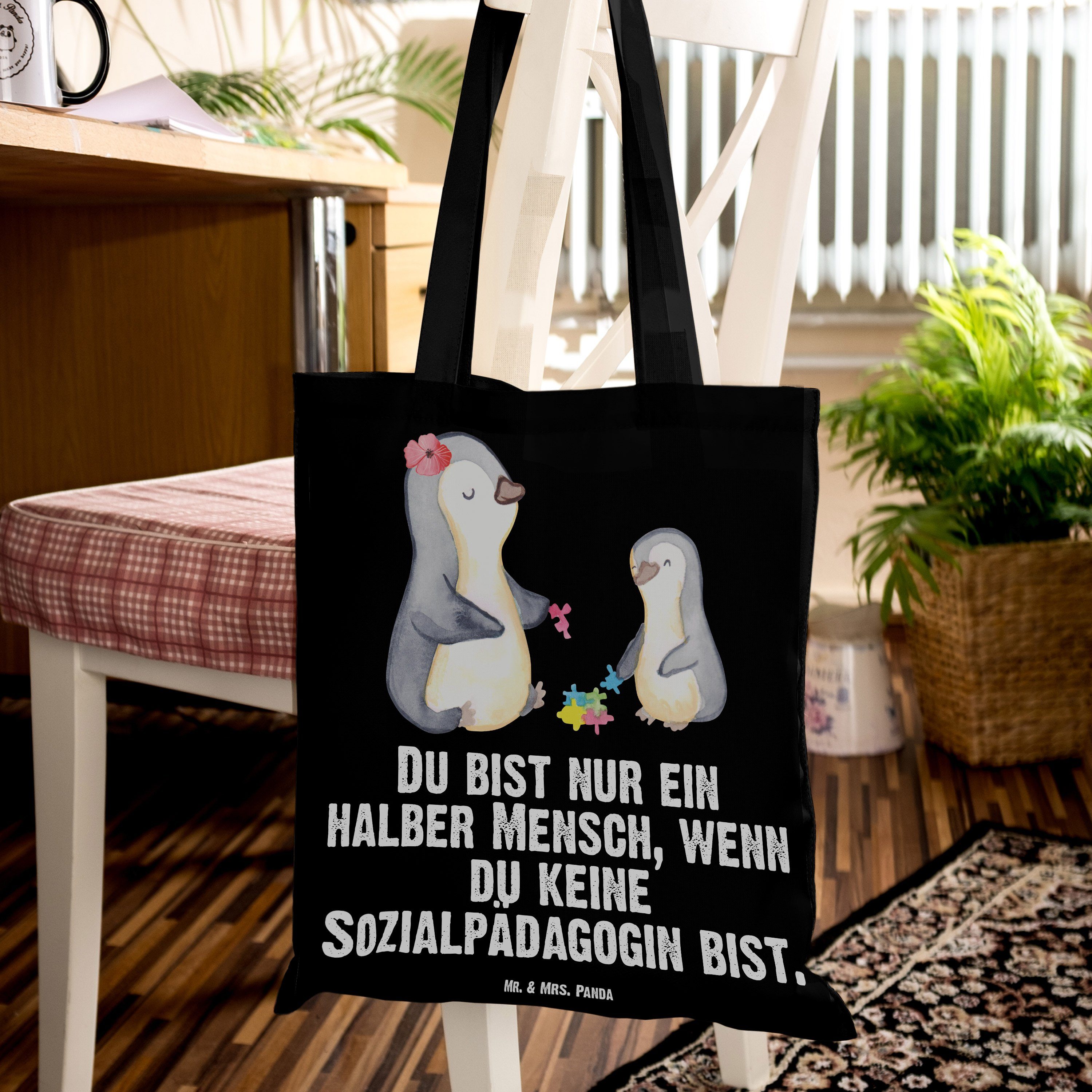 Abschied - Mr. & Herz Sozialpädagogin Schwarz Beuteltasche, Tragetasche Mrs. - (1-tlg) Geschenk, mit Panda