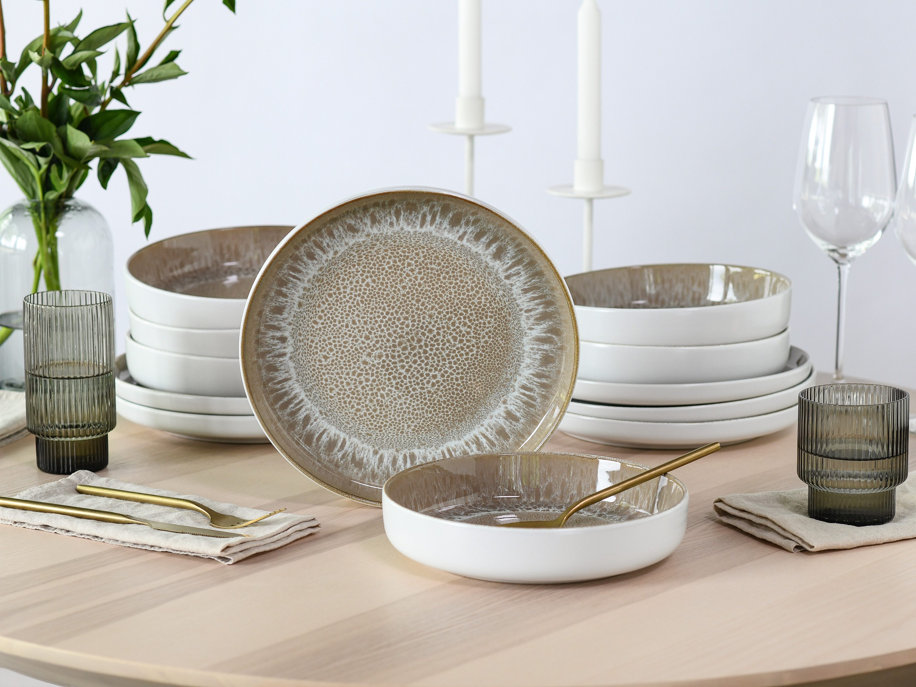 OTTO home Tafelservice Teller Set, modernes Geschirr-Set, Service Novalee (12-tlg), 6 Personen, Steinzeug, hohe Haltbarkeit, spülmaschinen- & mikrowellengeeignet, Reaktivglasur