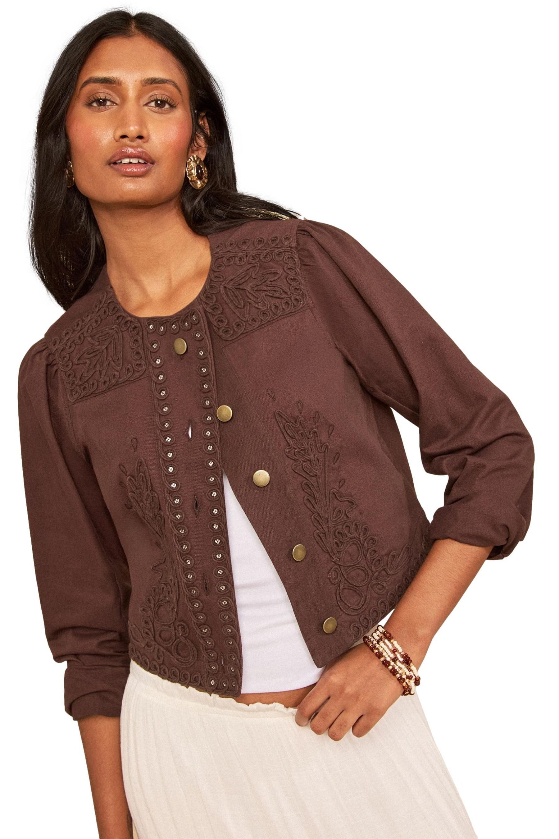 Love & Roses Jeansjacke Love & Roses Jeansjacke mit Cornelli-Details (1-St)