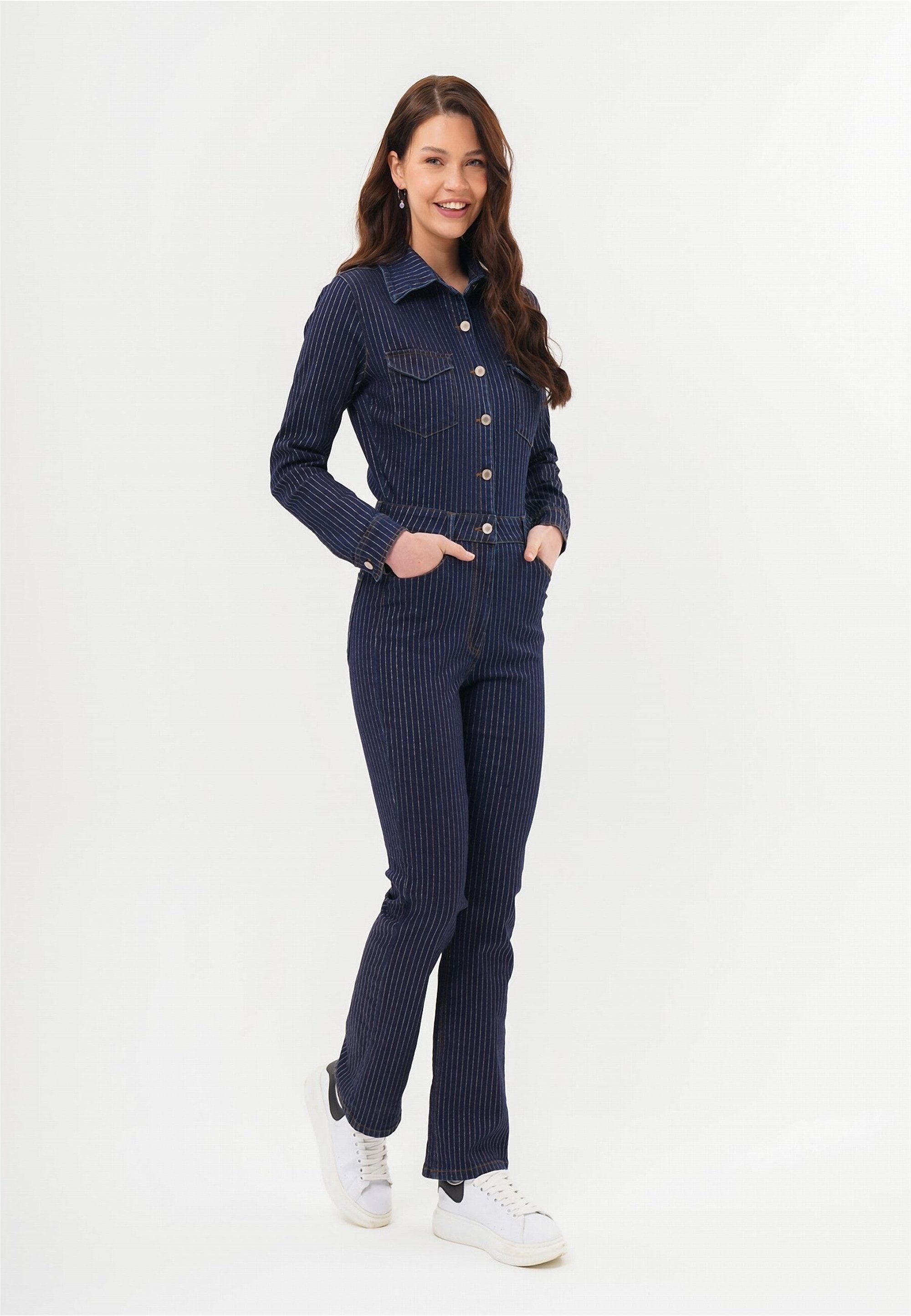 freshlions Jumpsuit Danika im angesagten Jeans-Stil günstig online kaufen