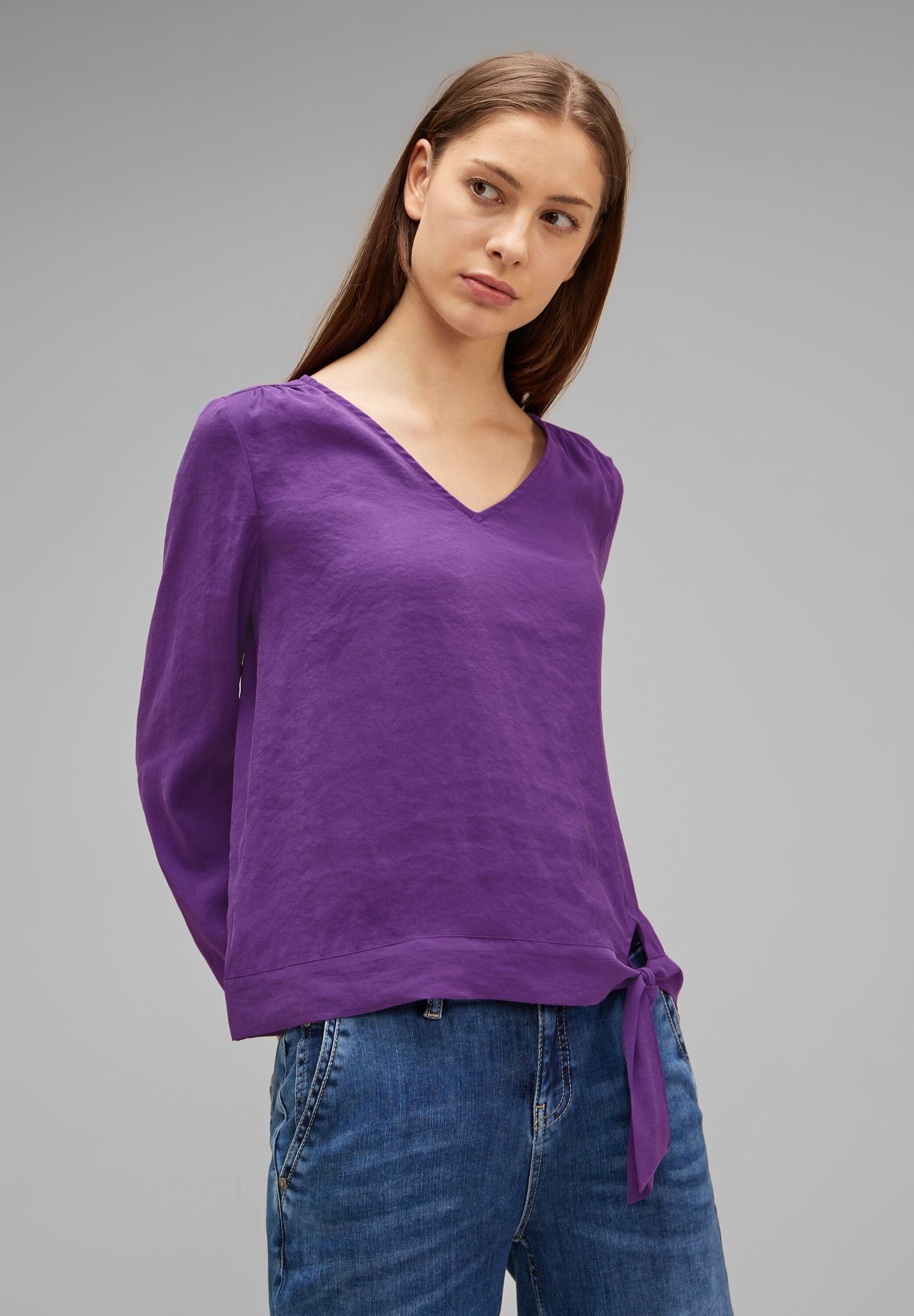 ONE deep lilac V-Ausschnitt pure STREET Shirtbluse mit