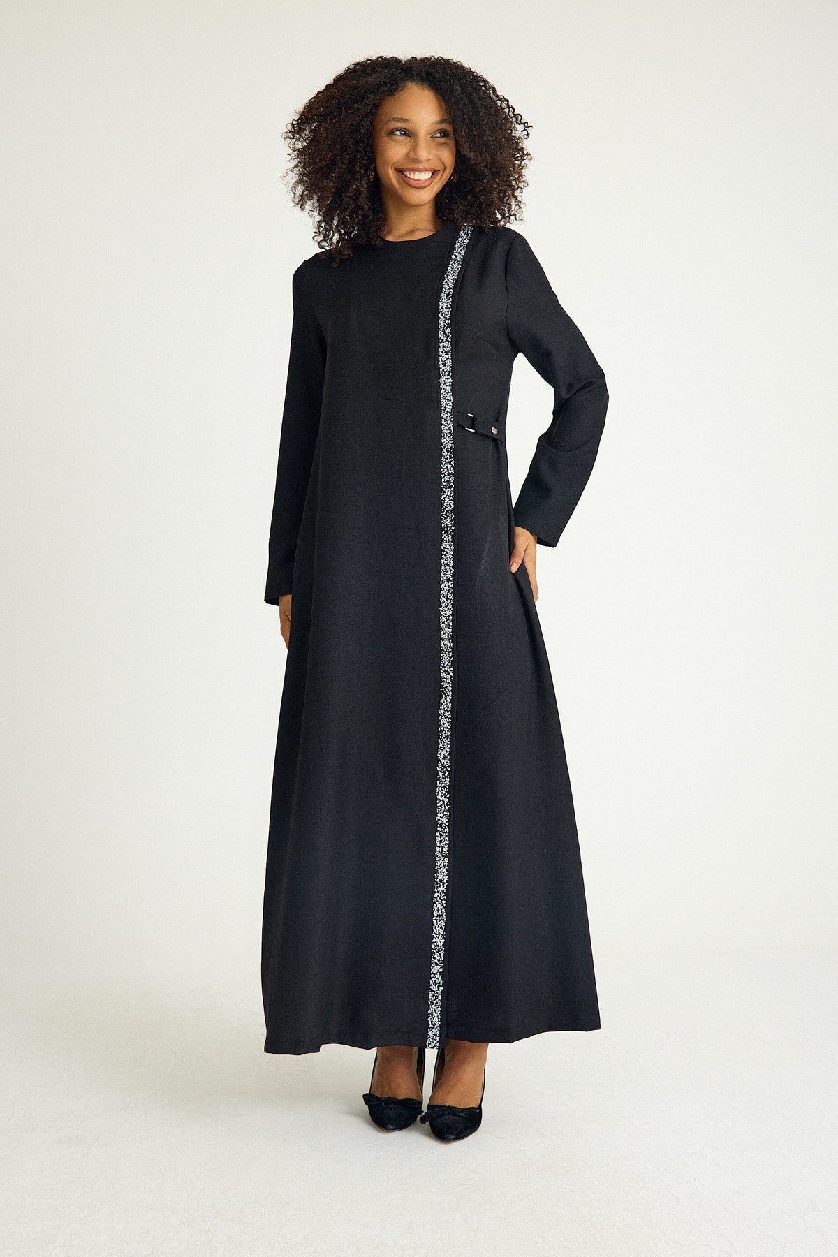 Tunikakleid Damen Abaya Maxikleid 140cm mit Schmuckborte Modest elegant