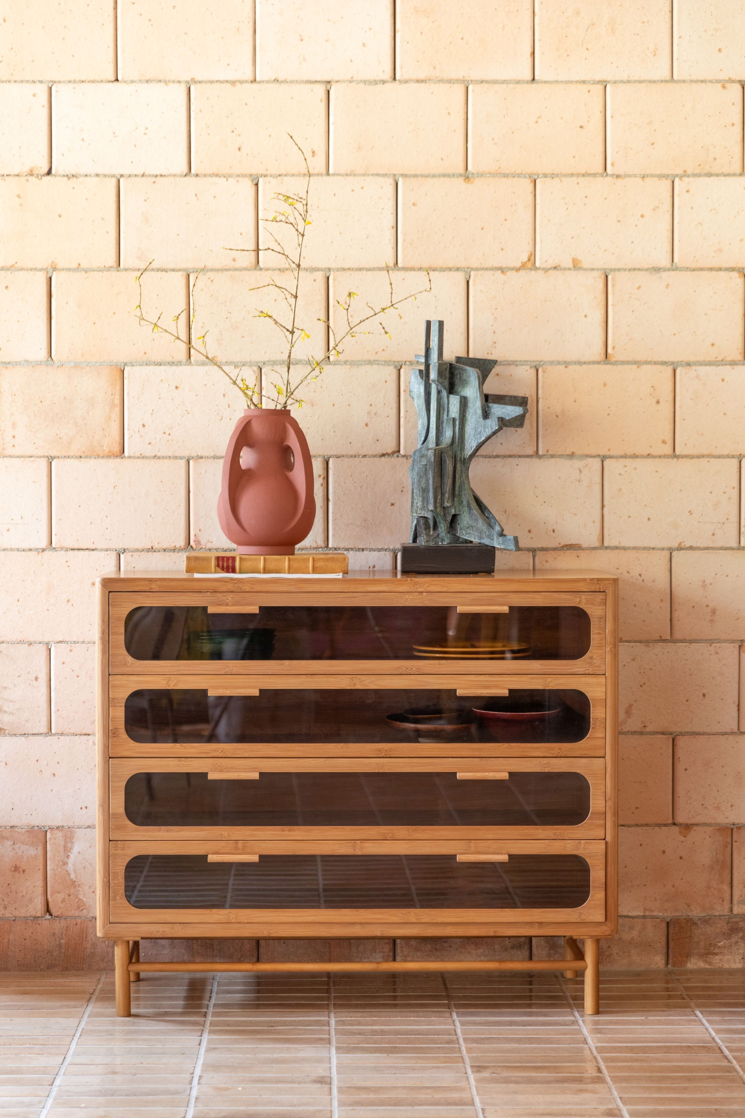Dutchbone Stauraumschrank Retro Kommode Sideboard Caroun Bambus Rauchglas