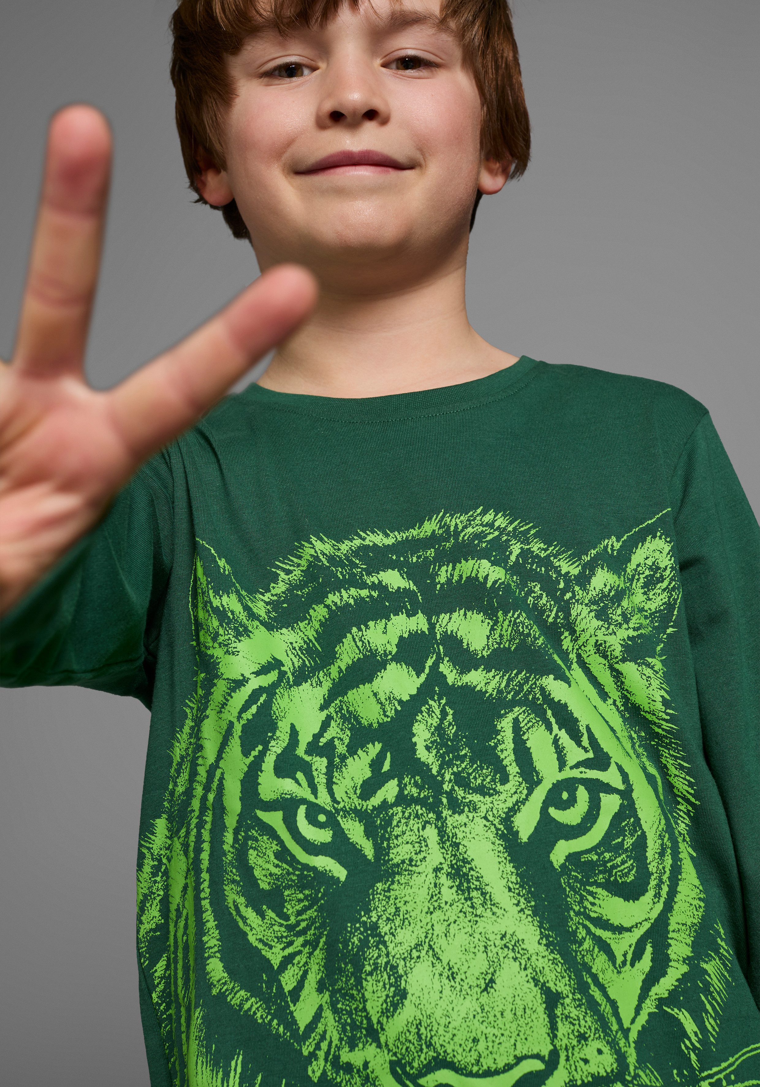 KIDSWORLD Langarmshirt TIGER - Druck Langarm, Basic-Passform, mit trendigem Druck, Rundhalsausschnitt
