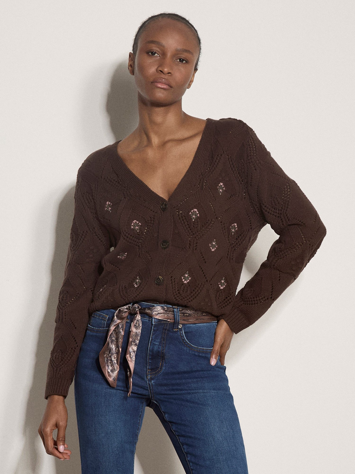 Apricot Cardigan Pointelle-Strickjacke aus Baumwollmischung mit Rauten- und Blumenmuster