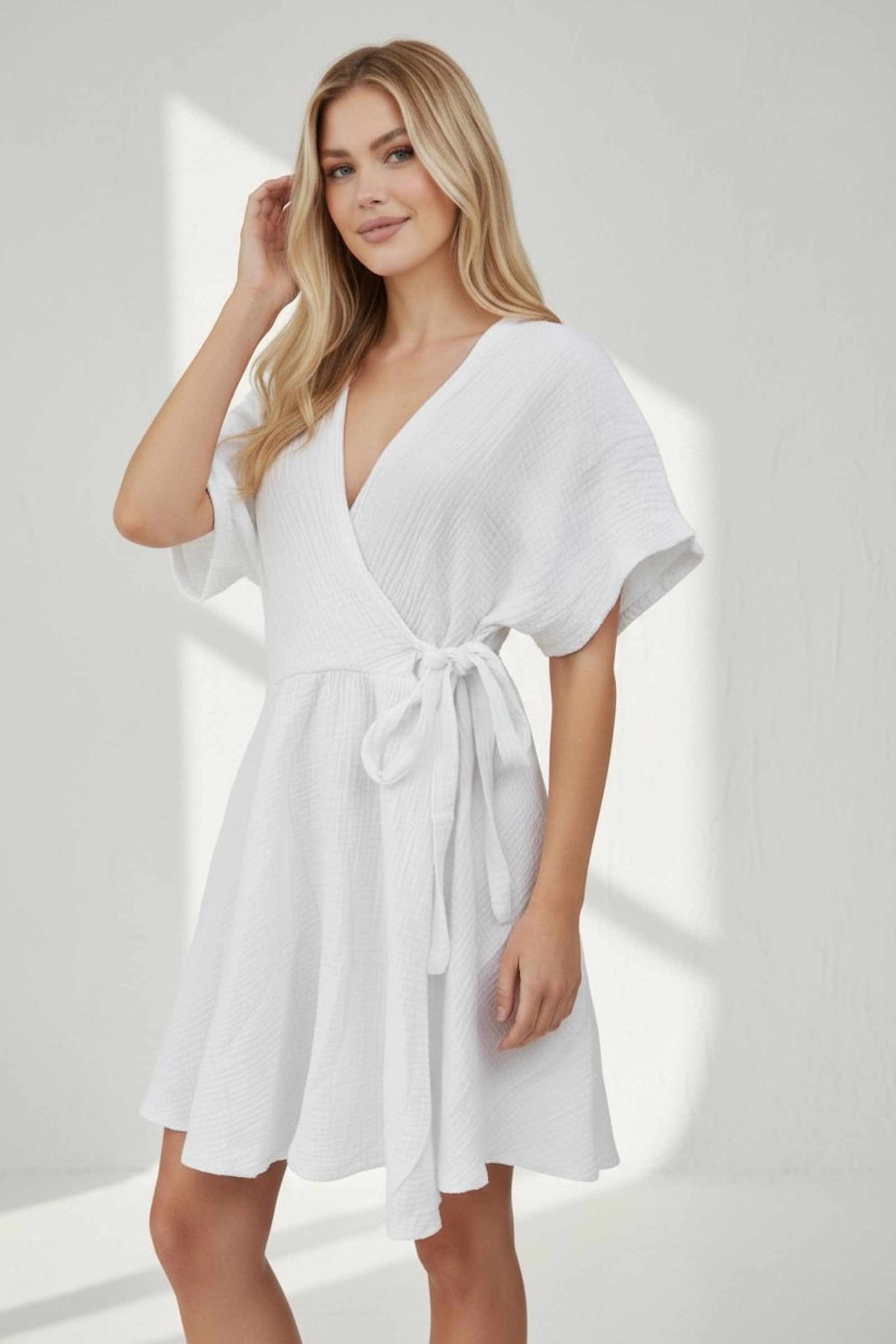 Worldclassca Sommerkleid Worldclassca Musselin Wickelkleid Kleid Strandkleid Gürtel Beach Dress Neue Kollektion - Stilvolle und gemütliche Sommer Mode für Damen