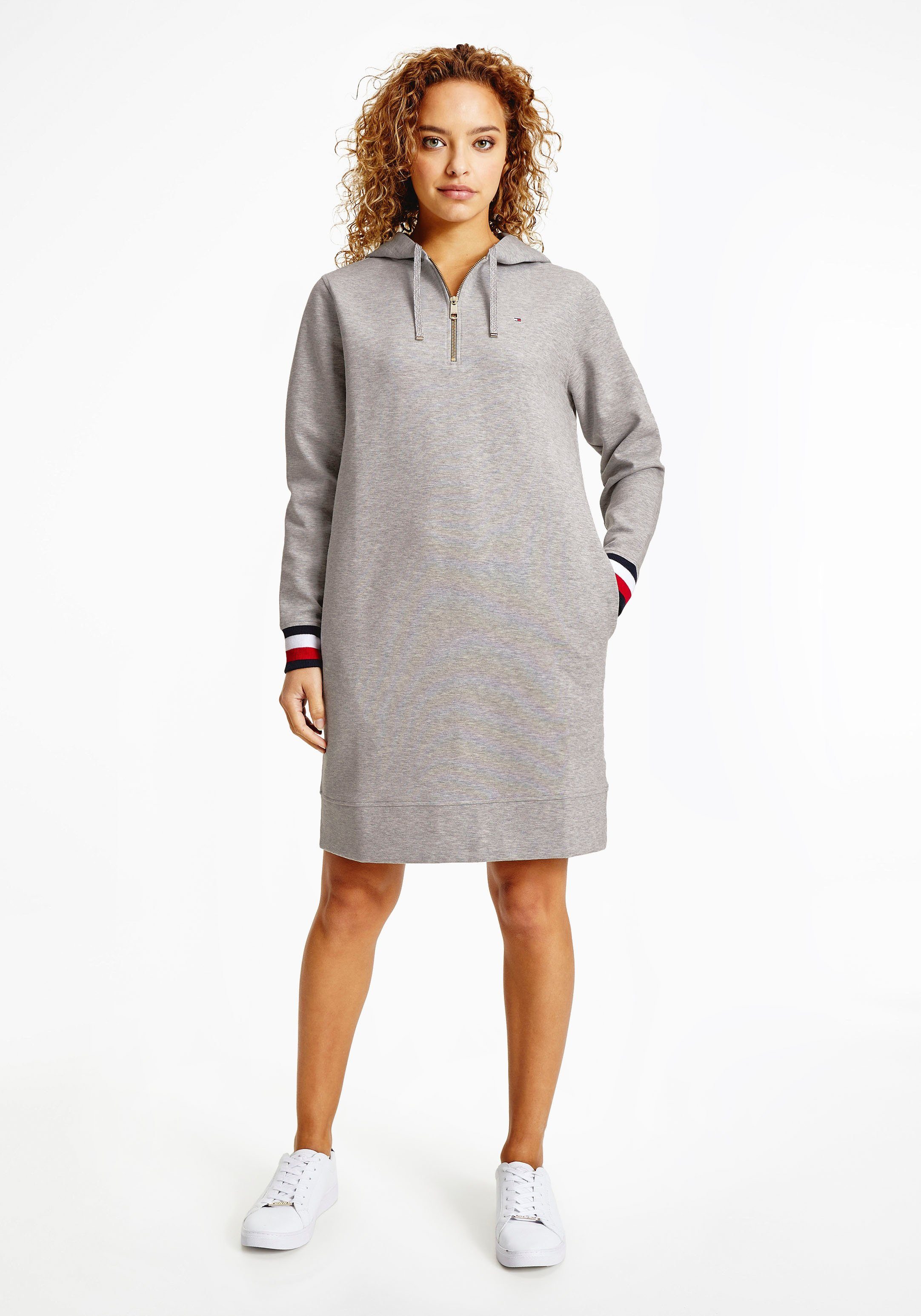 Tommy Hilfiger Jerseykleid »REG INTERLOCK HOODIE SHORT DRESS« mit Tommy  Hilfiger Logo-Monogramm an den Ärmeln online kaufen | OTTO