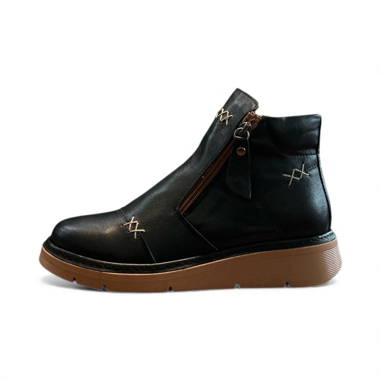 Begoria Damen Echtleder Boots mit Reißverschluss – Handnaht Stiefelette