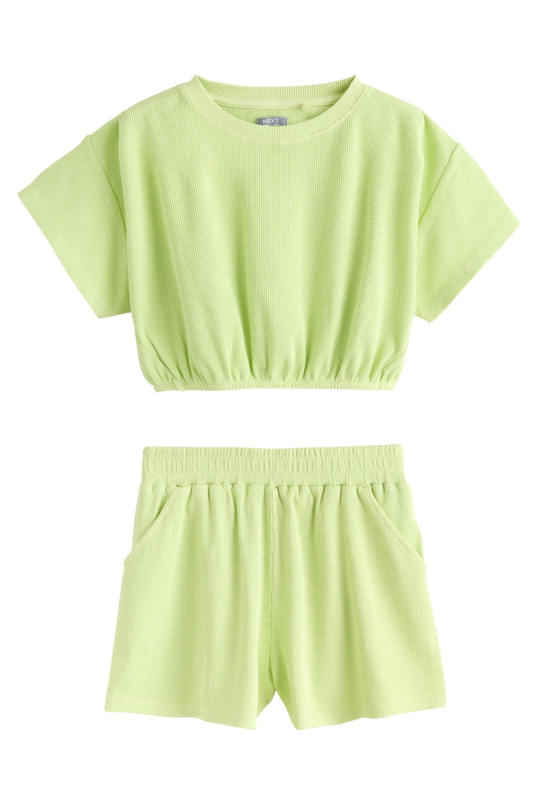 T-Shirt & Shorts Gerippte, gewaschene Shorts im Set