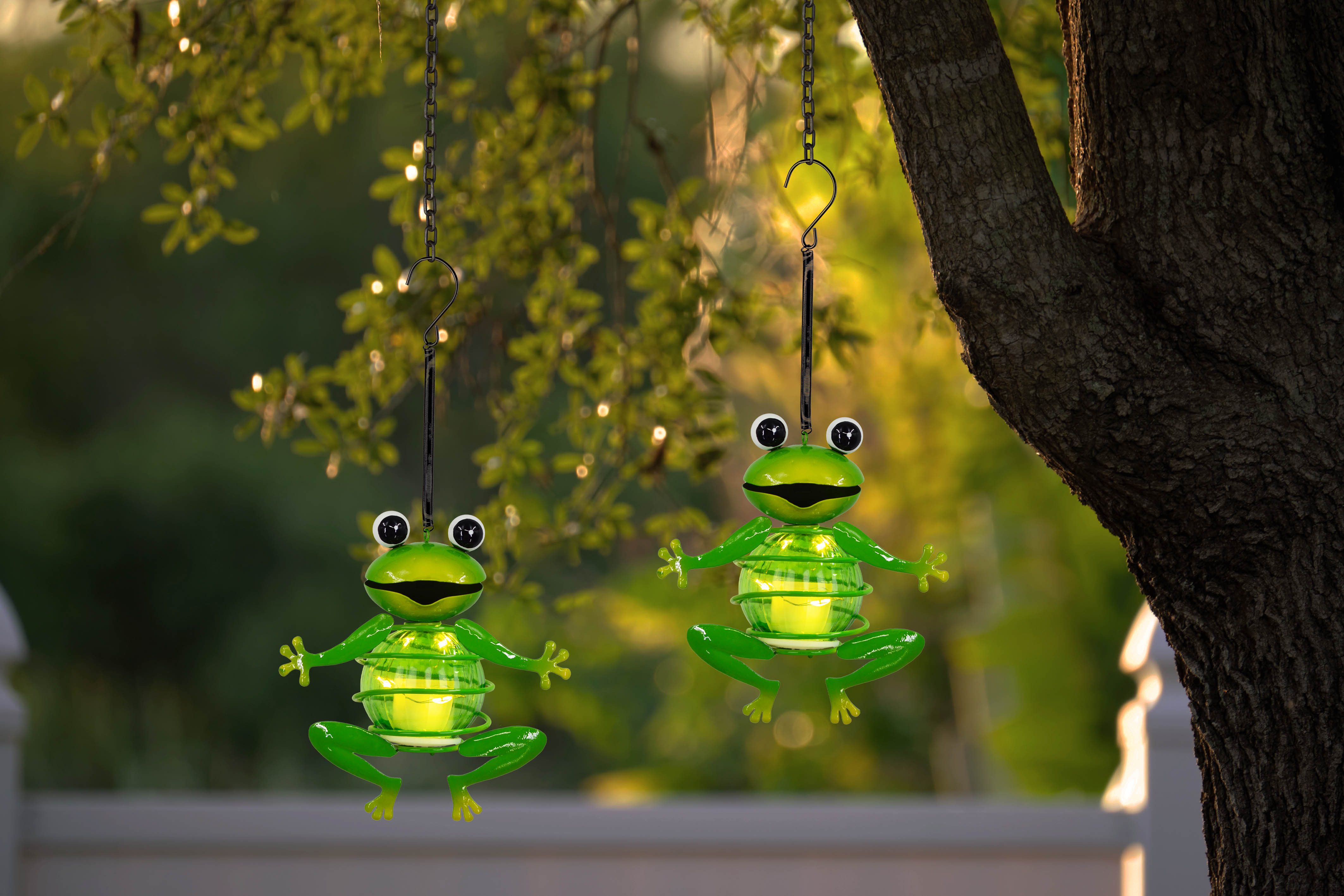näve LED Solarleuchte 2er Set Solar-Deko-Hängeleuchte "FROSCH", LED fest integriert, Warmweiß, Inkl. Dämmerungssensor – Bild 2 von 5