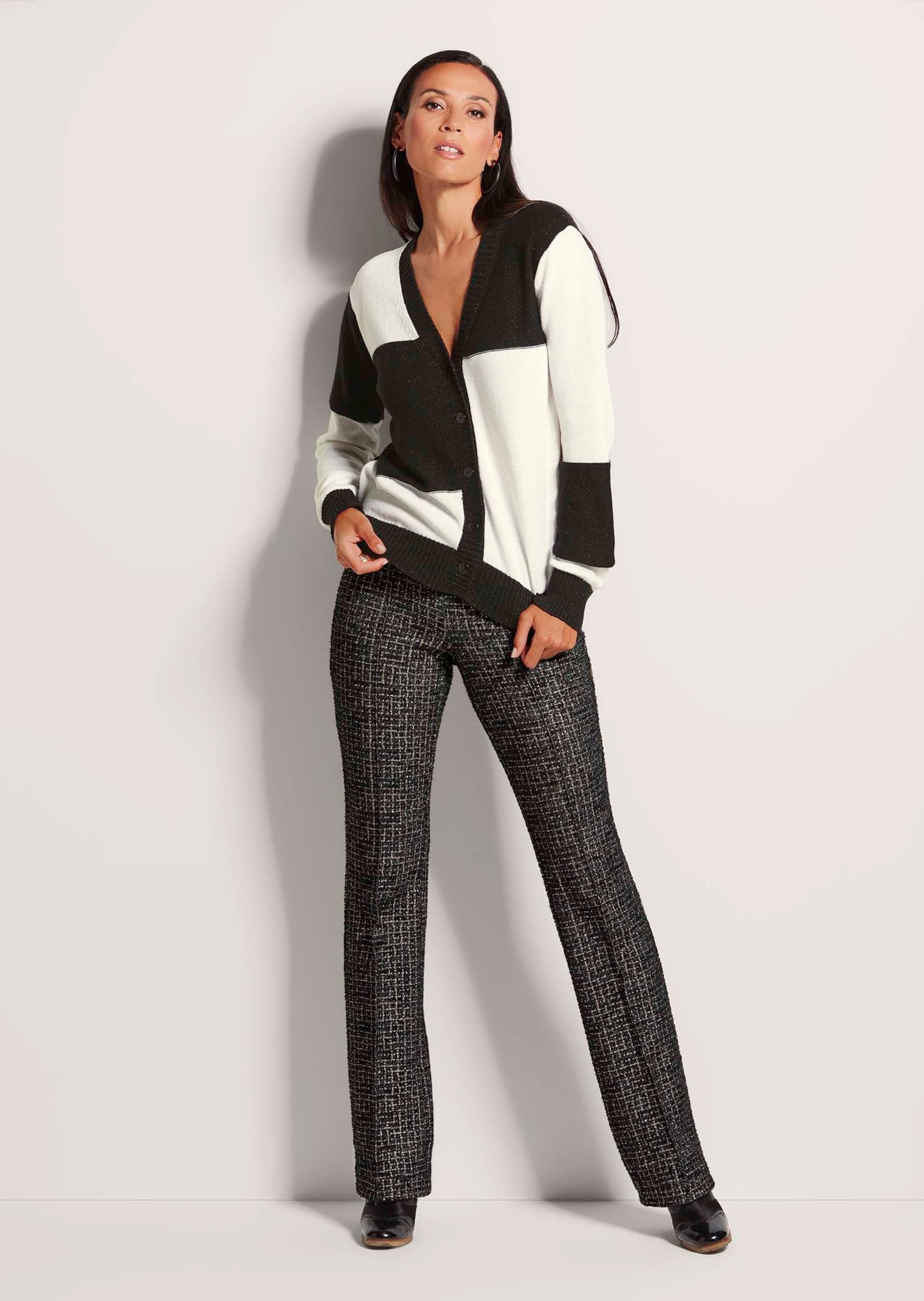MADELEINE Strickjacke Strickjacke im Patch-Look günstig online kaufen