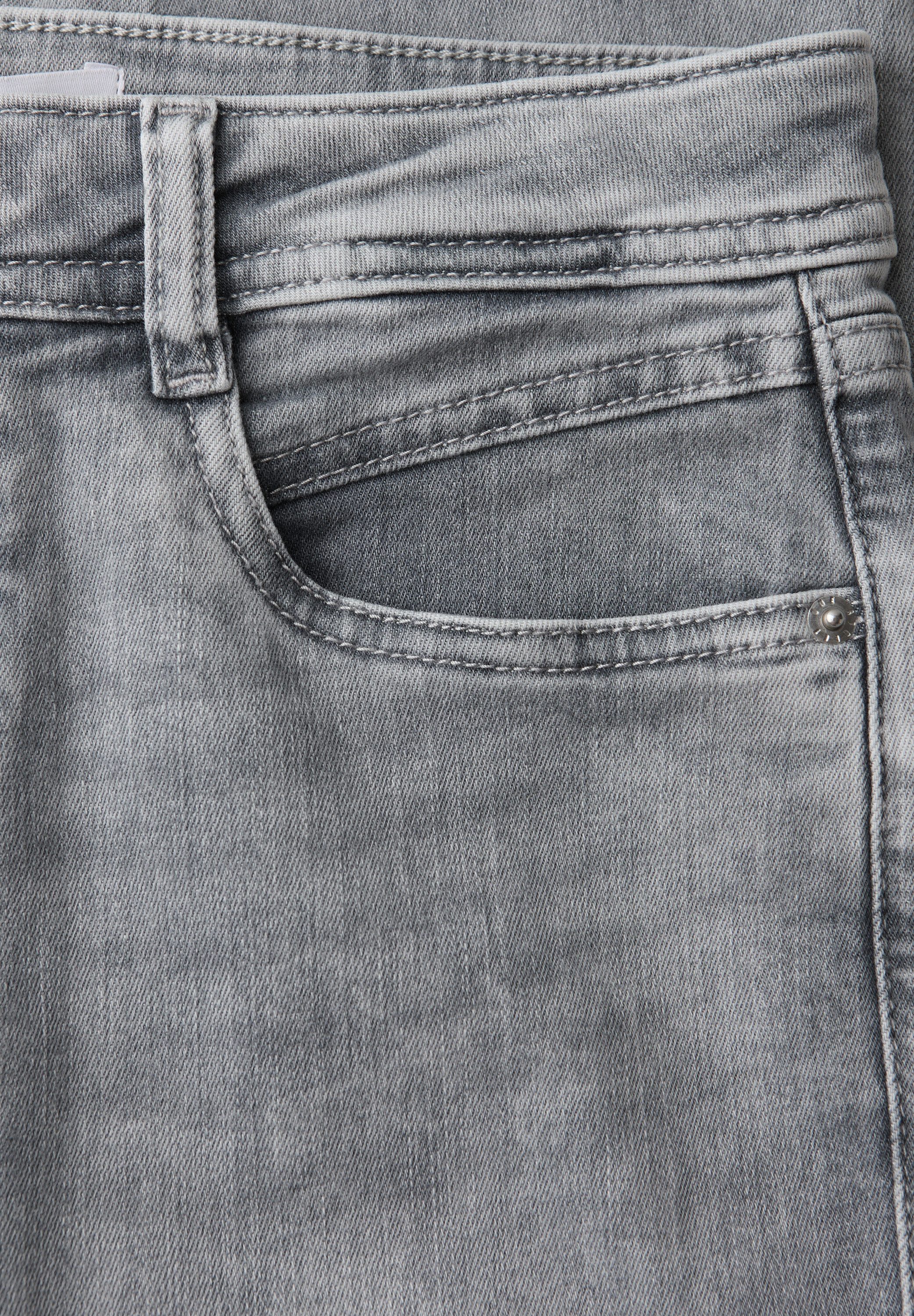 STREET ONE Slim-fit-Jeans im Denim Look