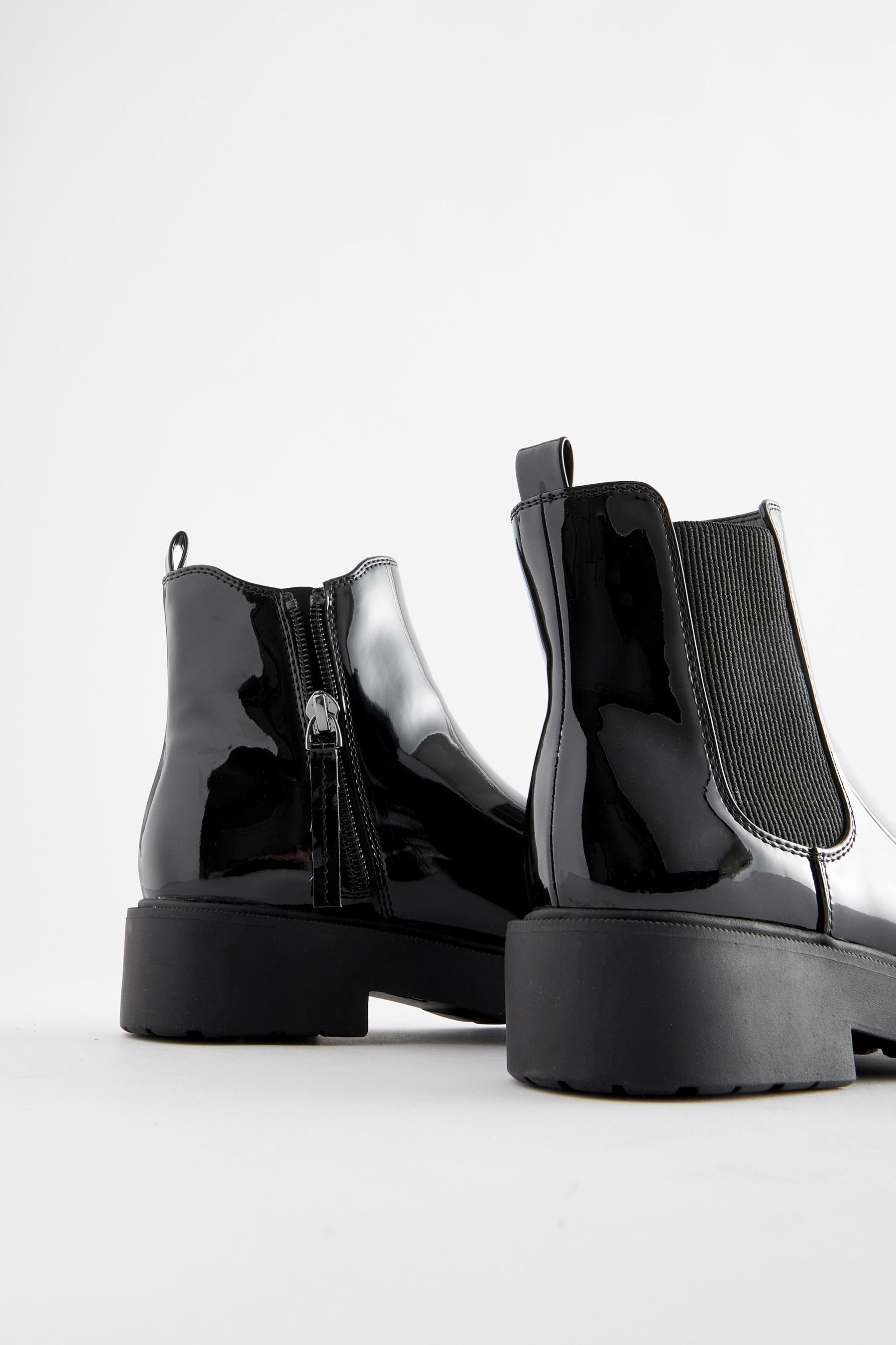 Chelseaboots Next Black (1-tlg) Robuste Patent Chelsea-Boot