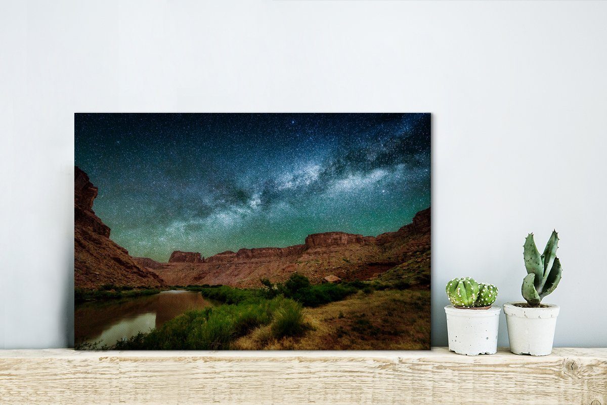 OneMillionCanvasses® Leinwandbild Beeindruckender Aufhängefertig, Wanddeko, in Colorado 30x20 Wandbild über (1 dem cm St), den Sternenhimmel USA, River Leinwandbilder