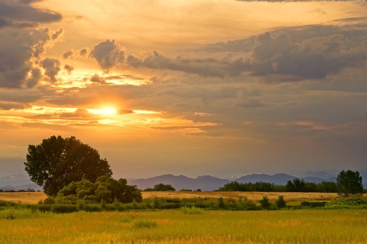 Fototapete Sonnenuntergangslandschaft