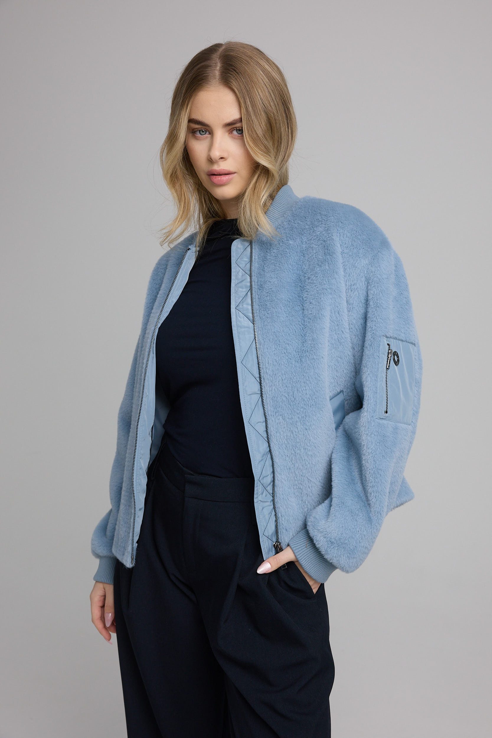 Manisa Kurzjacke Fakefurblouson