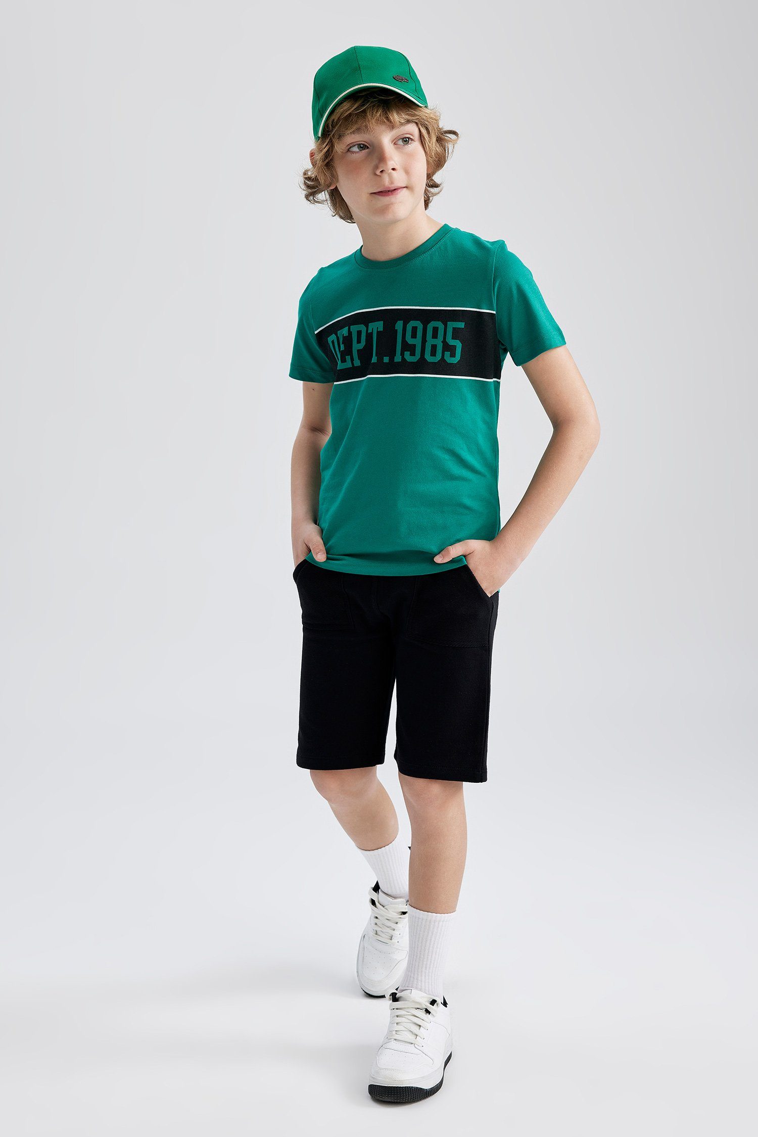 Grün T-Shirt REGULAR T-Shirt DeFacto FIT