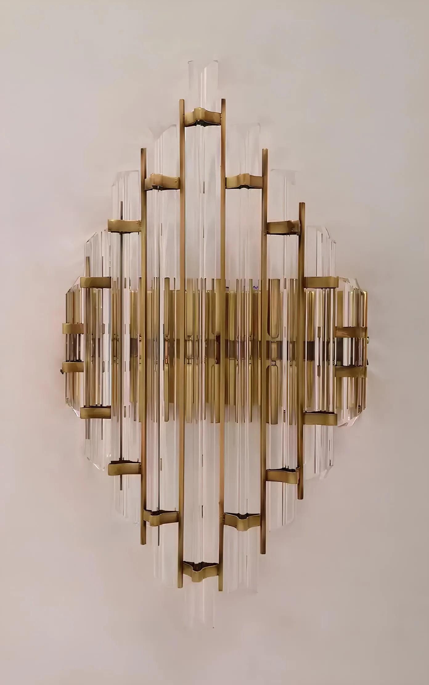 Xlmoebel Wandleuchte Kristallvergoldete Wandlampe für elegantes Ambiente, Hergestellt in Europa