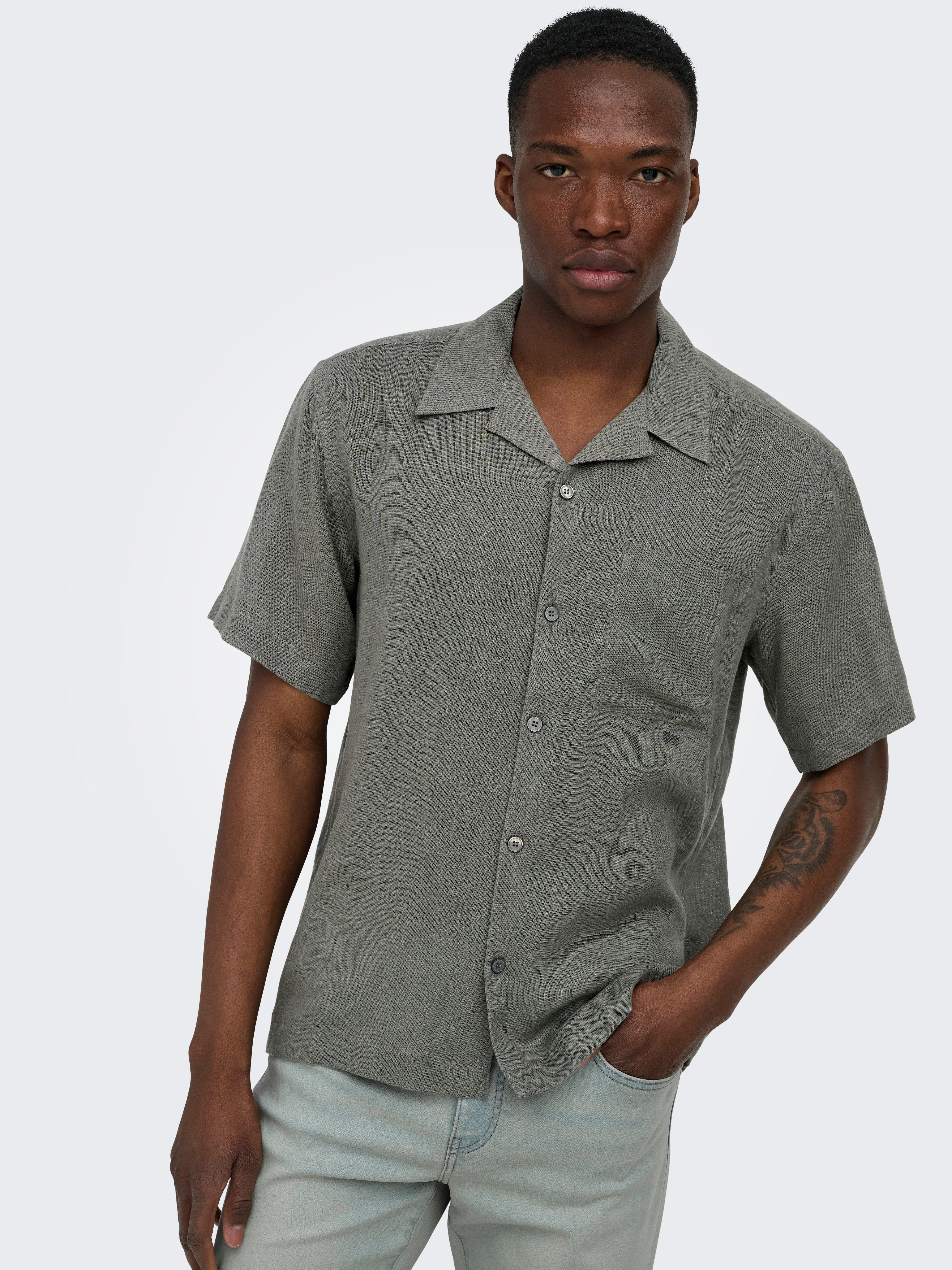 ONLY & SONS Kurzarmhemd ONSLAURENCE RLX RESOR SS LINENBLEND NOOS