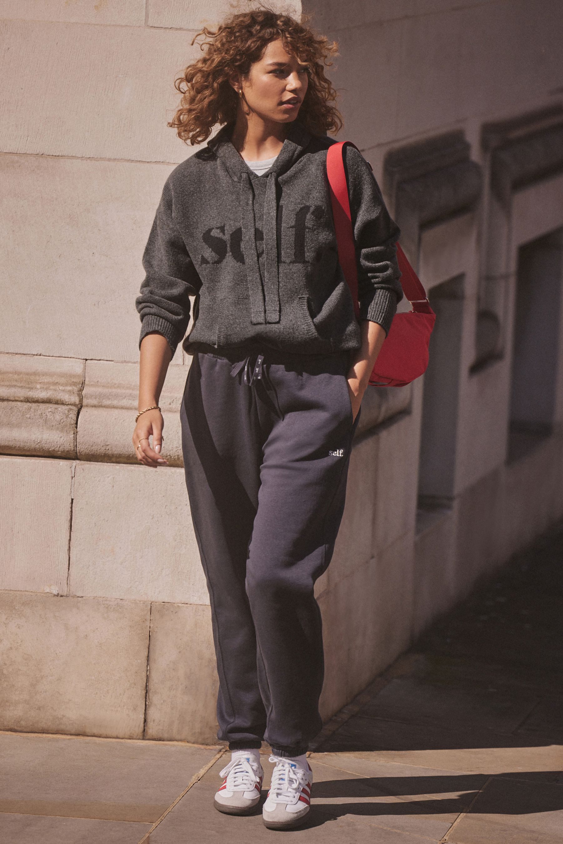 self Kapuzenpullover Self. Gestricktes Kapuzensweatshirt (1-tlg)