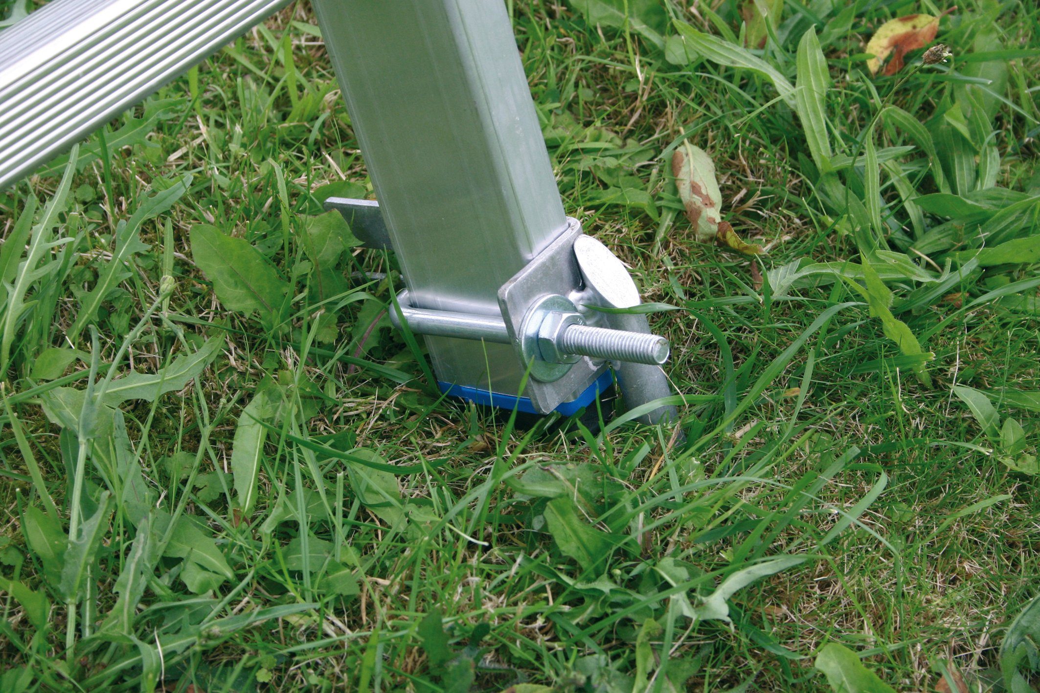 KRAUSE Leiternspitzen CombiSystem, (Set, x mit 64 Leitern bis 97 Holmquerschnitte 25 mm, x zum mm 25 für Aufschrauben, 2-St)