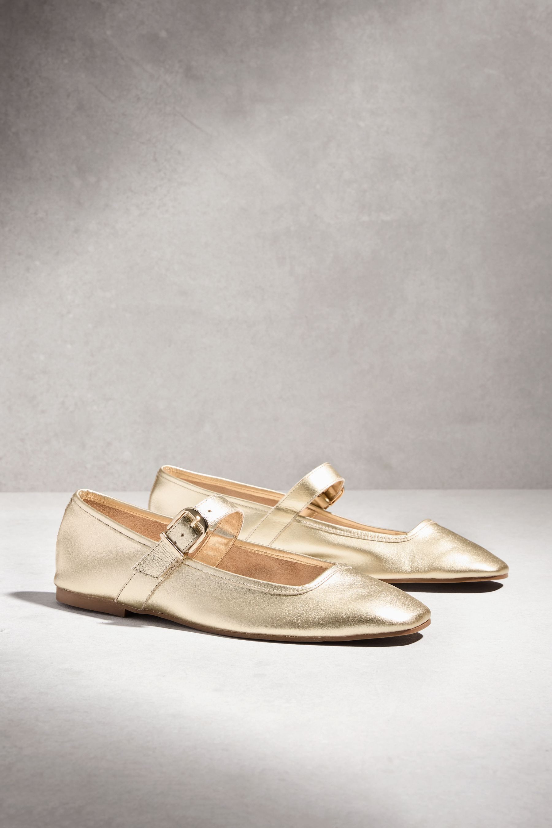 Next N. Premium Mary Jane-Schuhe aus Leder Mary-Jane-Schuhe (1-tlg)